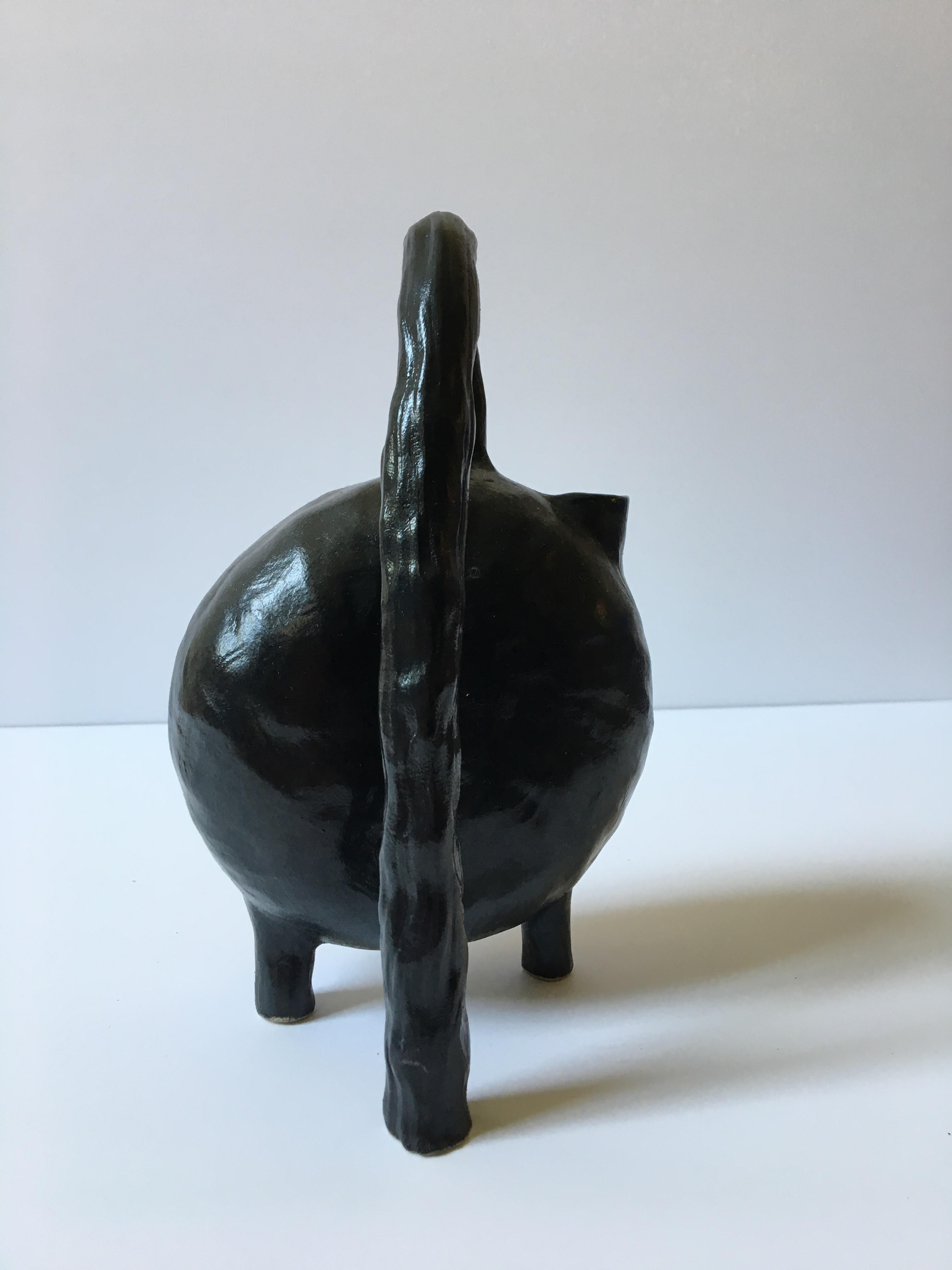 Sculpture ceramic vessels: 'Creatures No. 1, 6, 8' 9