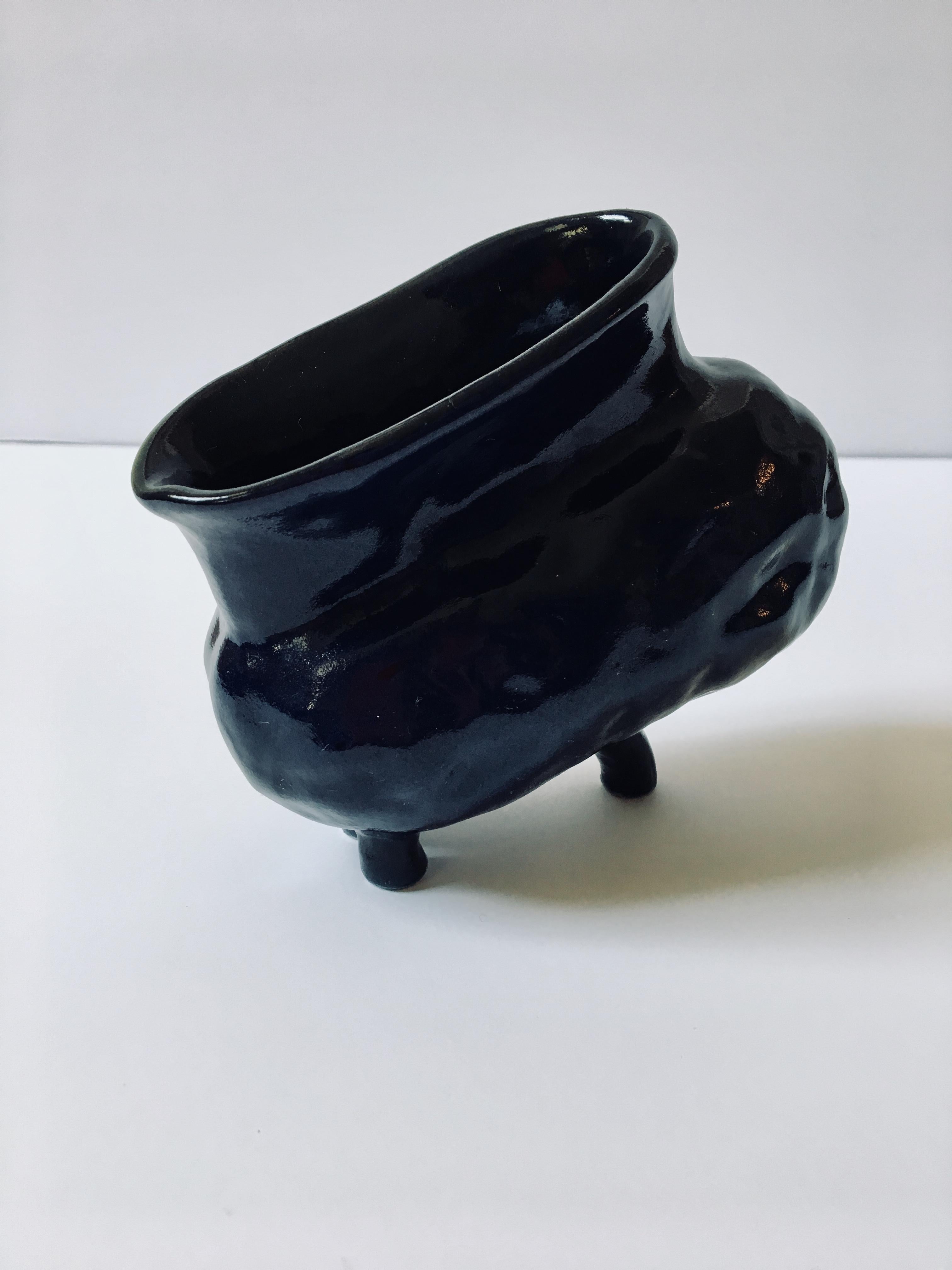 Ak Jansen Abstract Sculpture - Small ceramic vessel: 'No. 3'