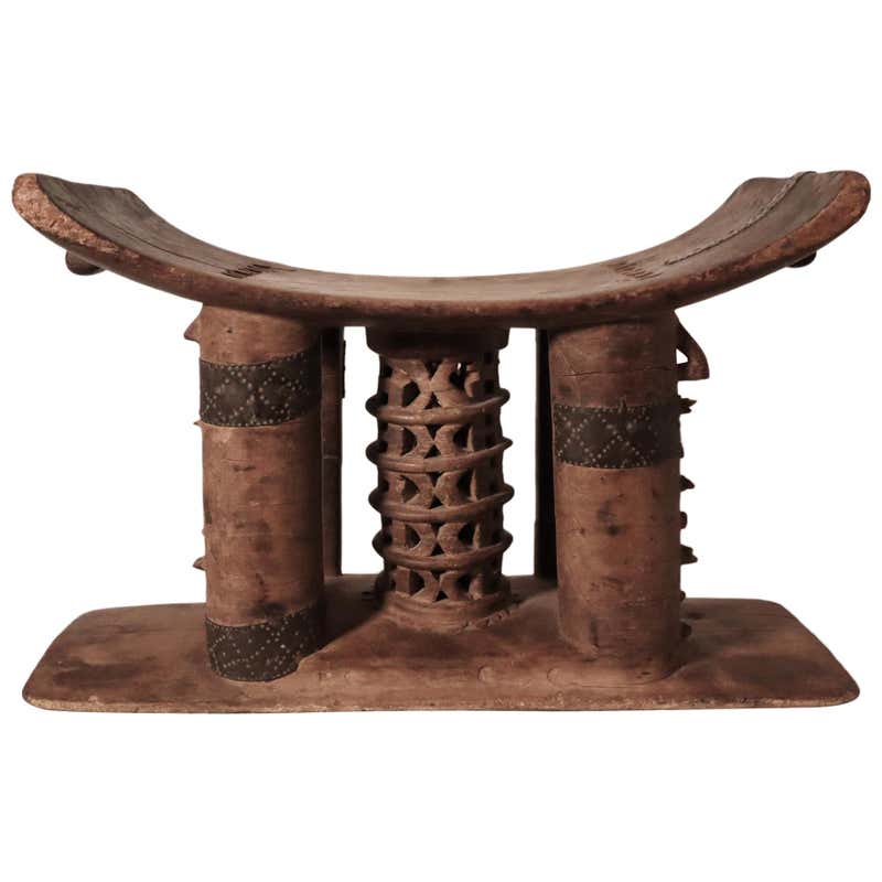 Authentic African Stool Akan Asante Fante Ghana Stool with Figure Fine and Old For Sale at 1stdibs