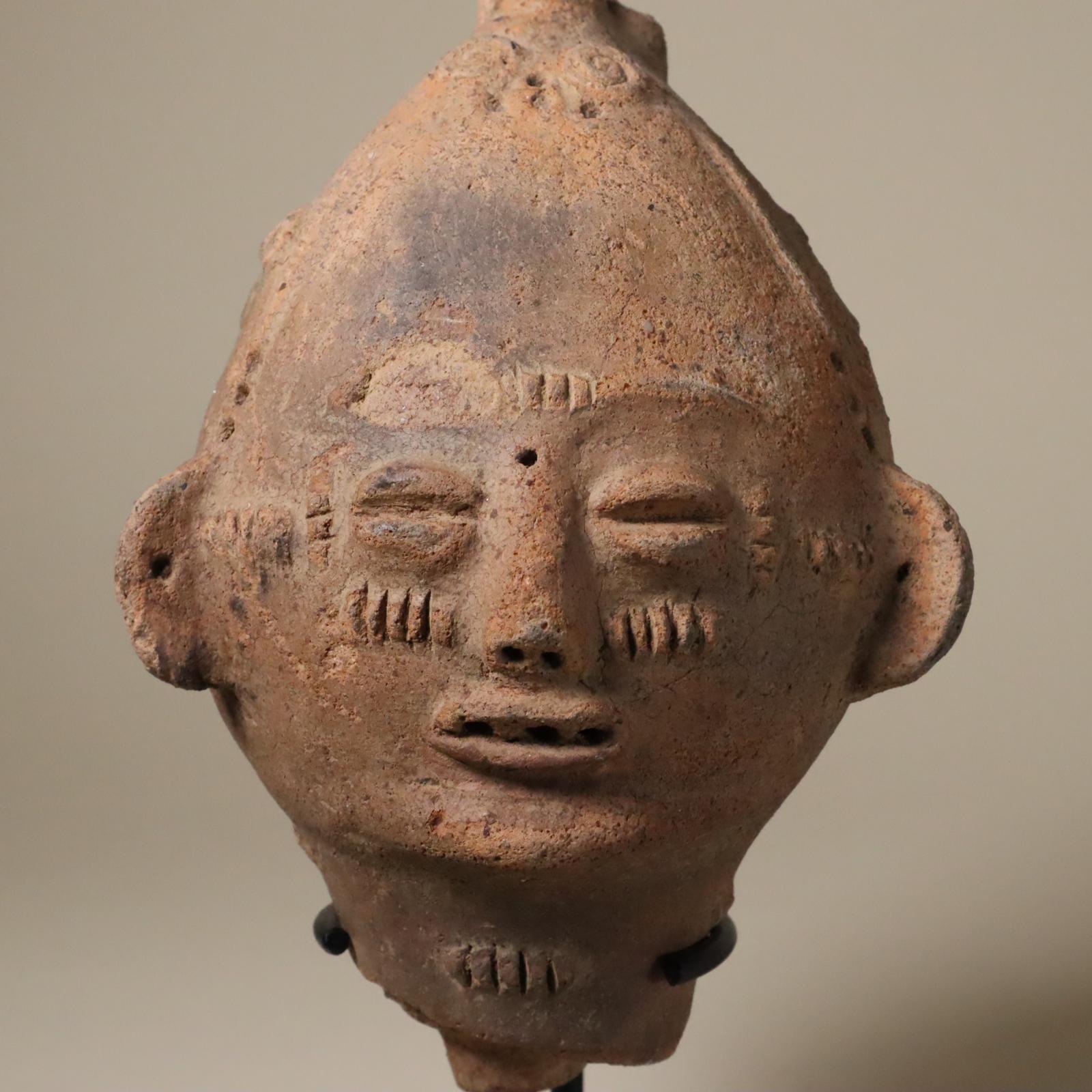 Hand-Crafted Store closing March 31.  Ghana Terracotta with Patina Old African Tribal Art For Sale