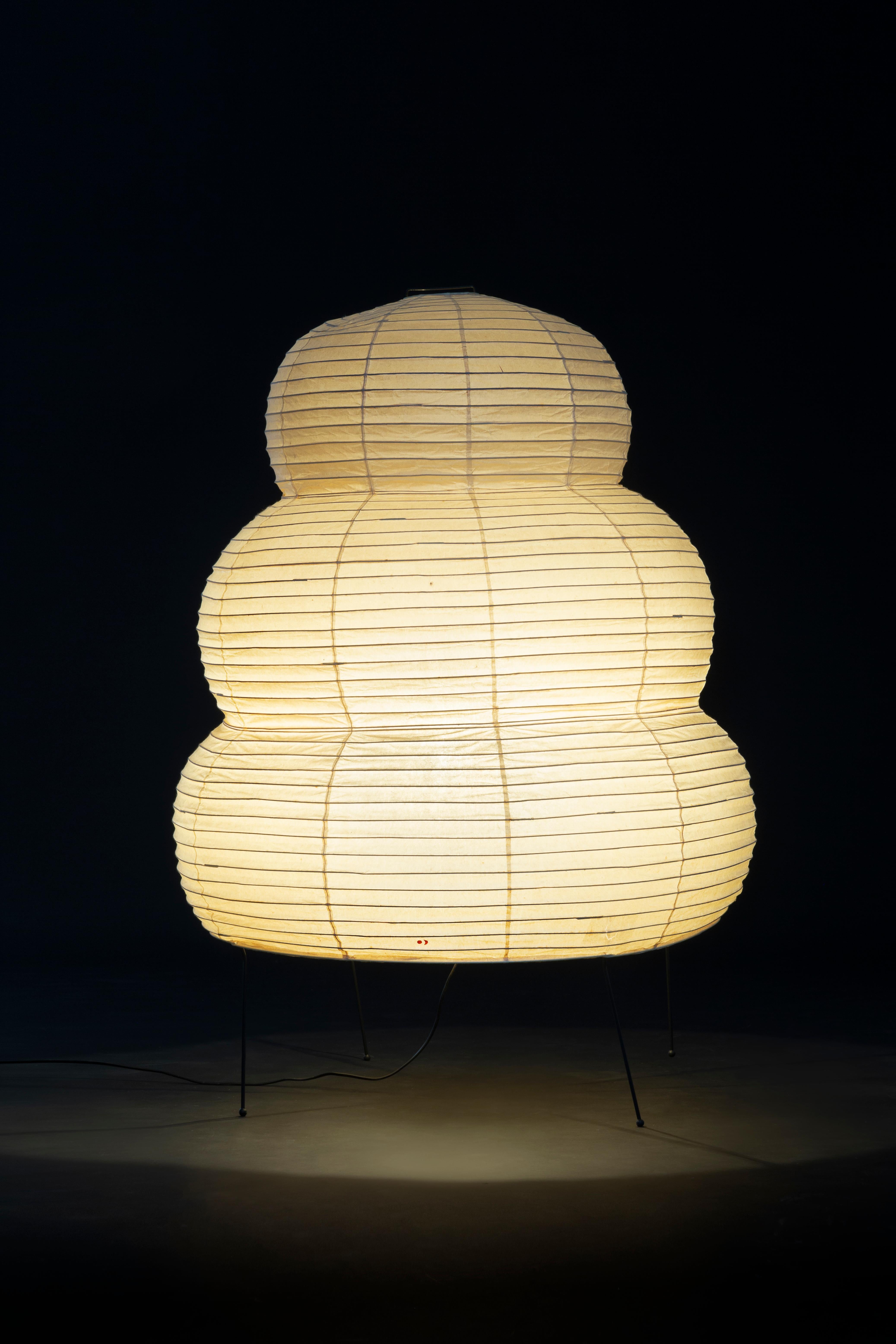 Japanese Akari 25N by Isamu Noguchi, Ozeki, 1951