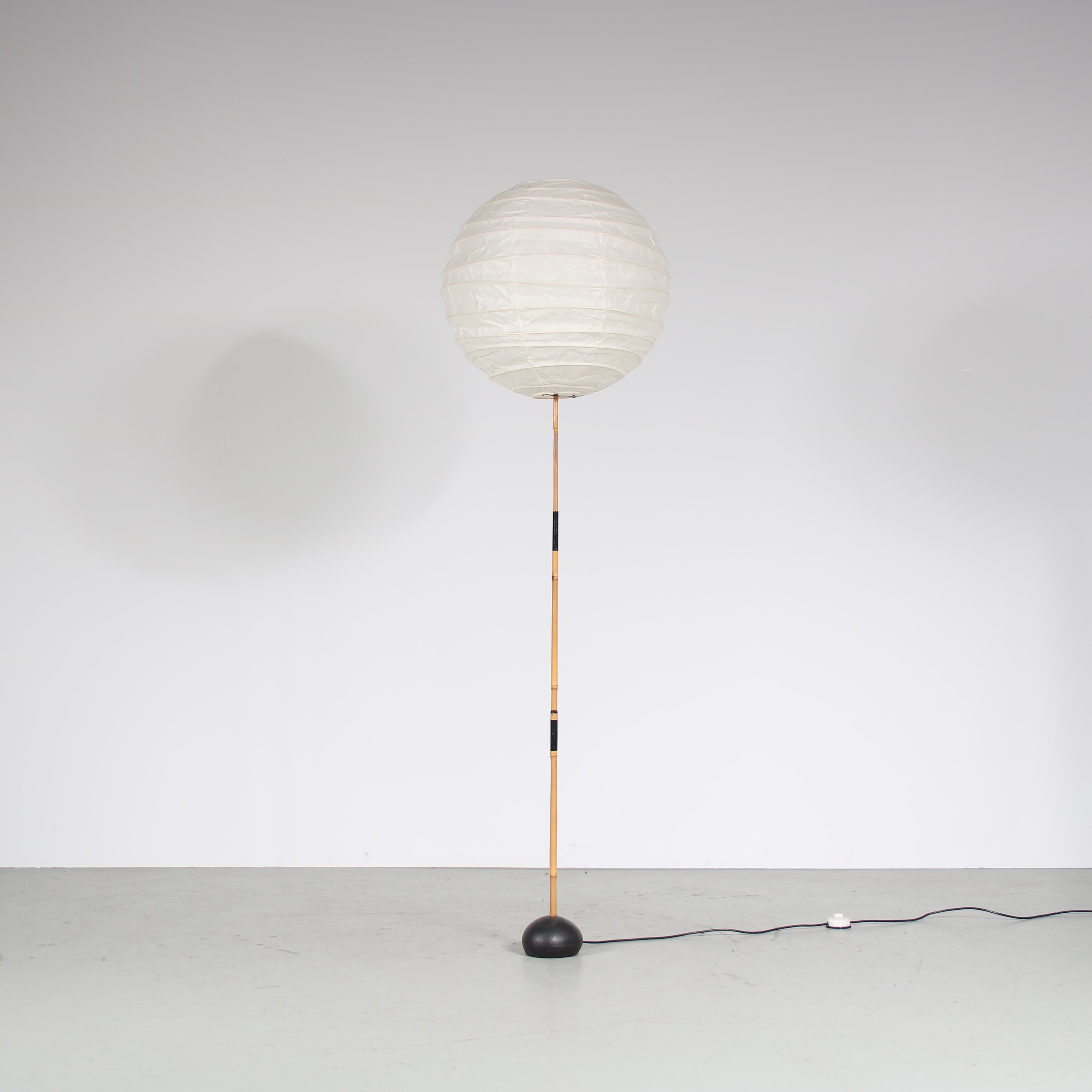 “Akari” Floor Lamp by Isamu Noguchi for Ozeki & Co, Japan, 1950 For Sale 2