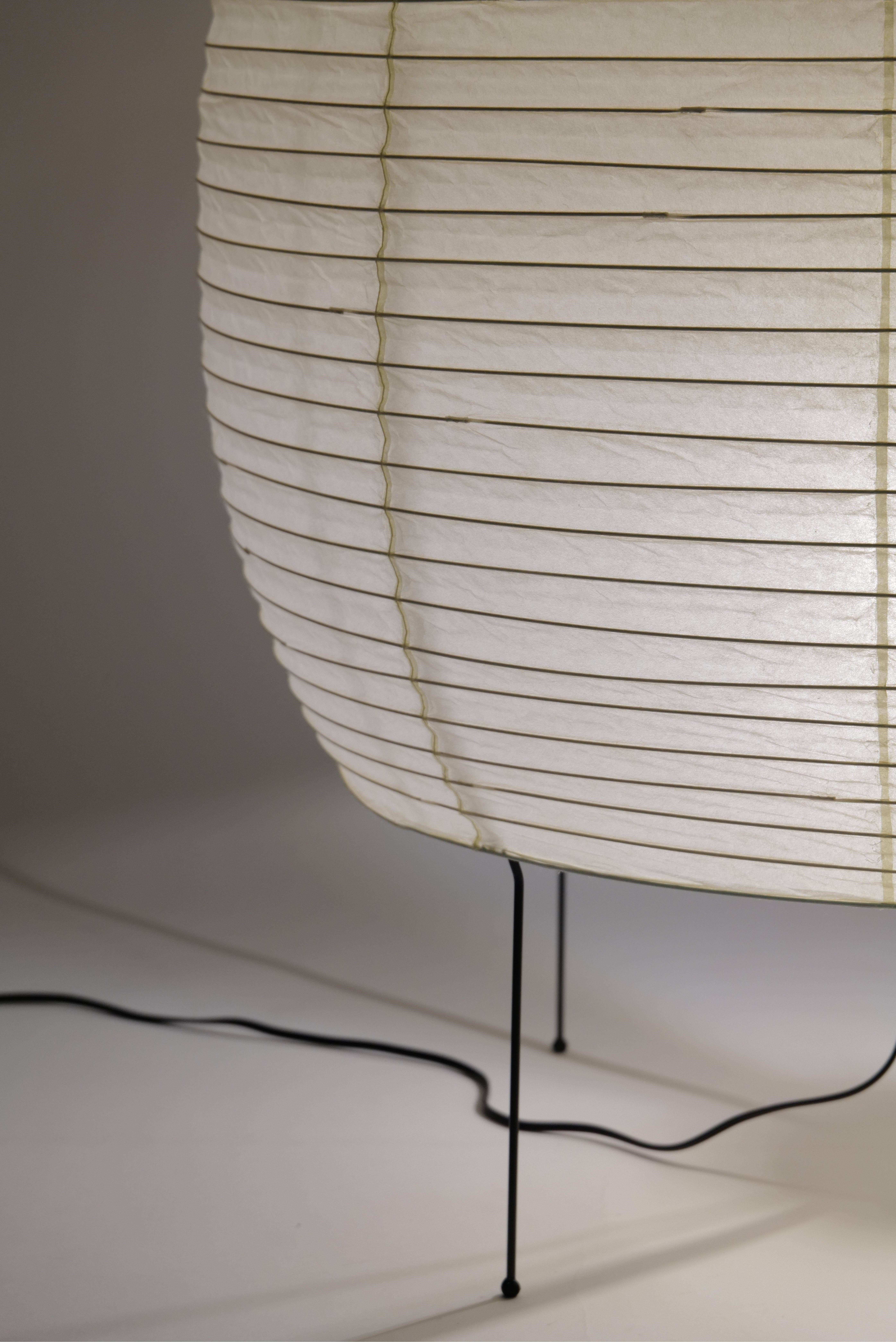 Akari Floor Lamp by Isamu Noguchi For Sale 8