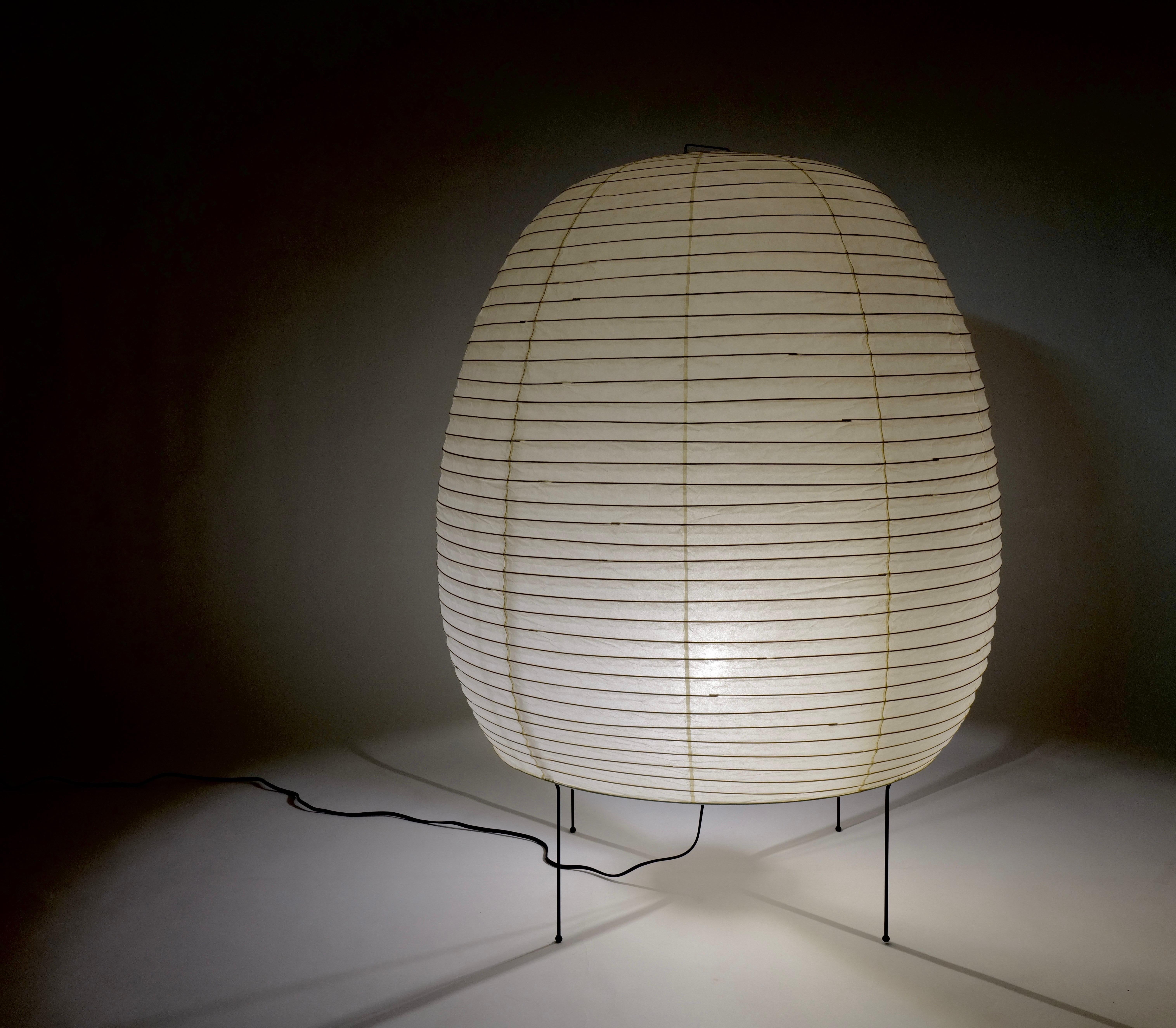 Akari Floor Lamp by Isamu Noguchi For Sale 11