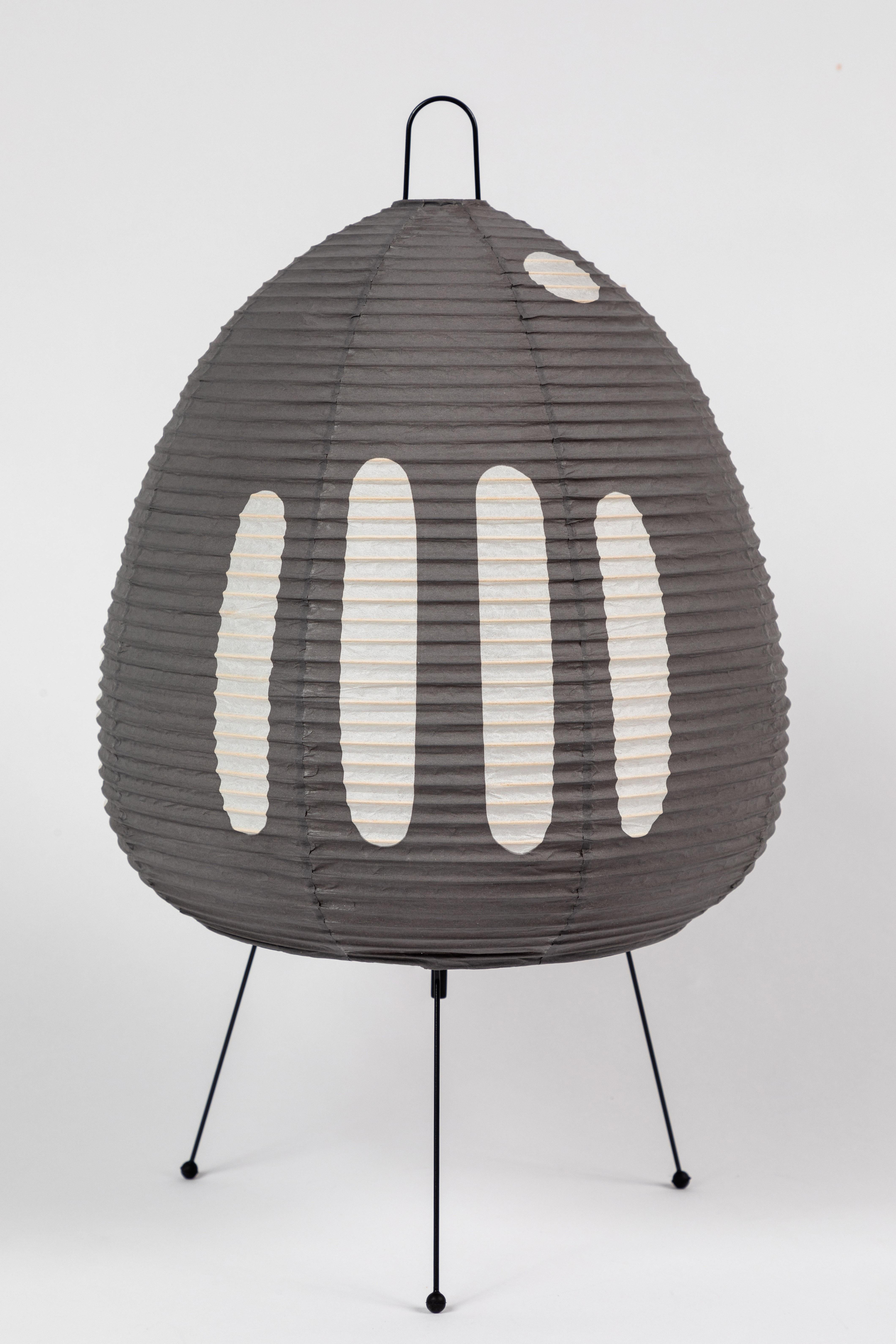 Sculpture lumineuse Akari Modèle 1AG d'Isamu Noguchi en vente 6