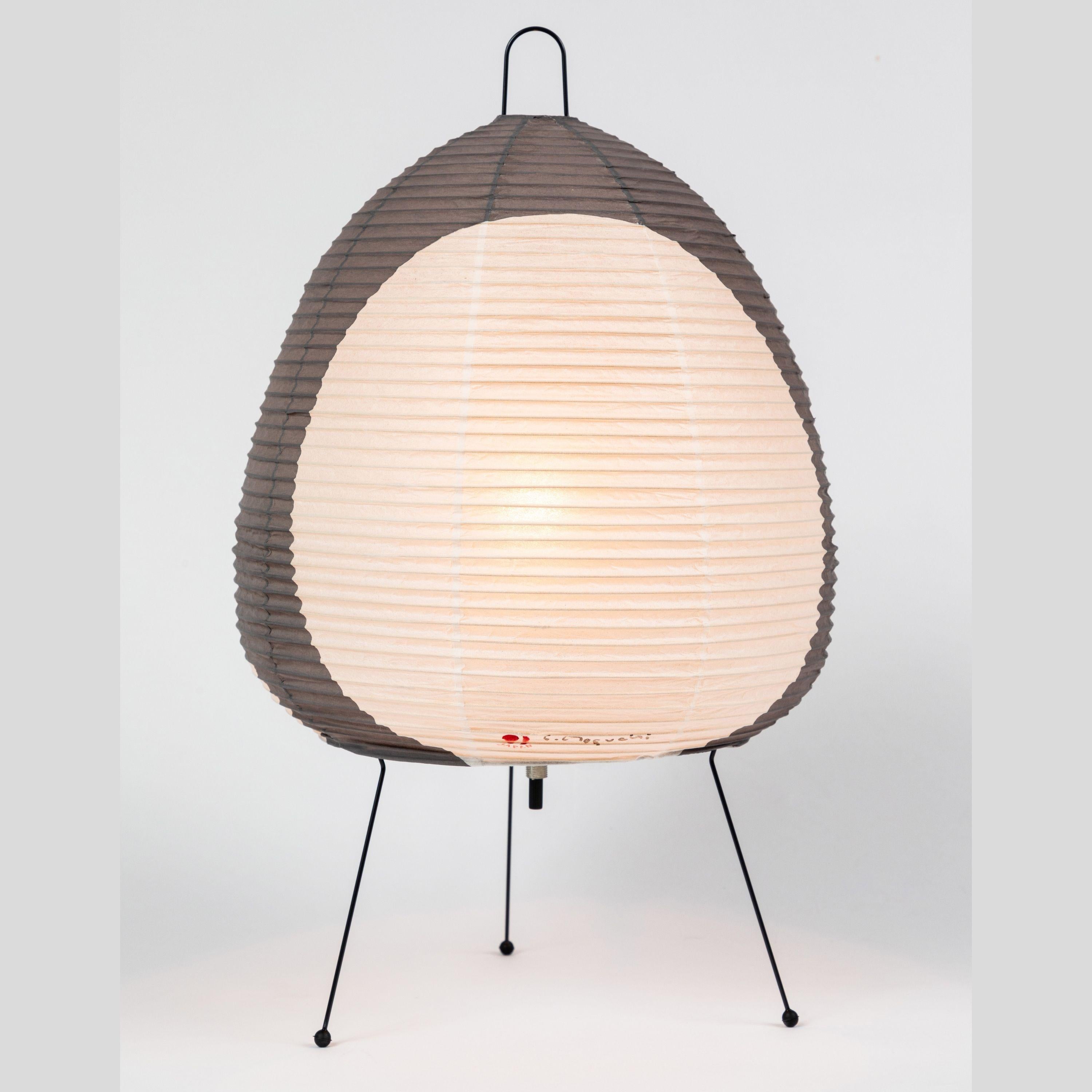 Sculpture lumineuse Akari Modèle 1AG d'Isamu Noguchi en vente 2