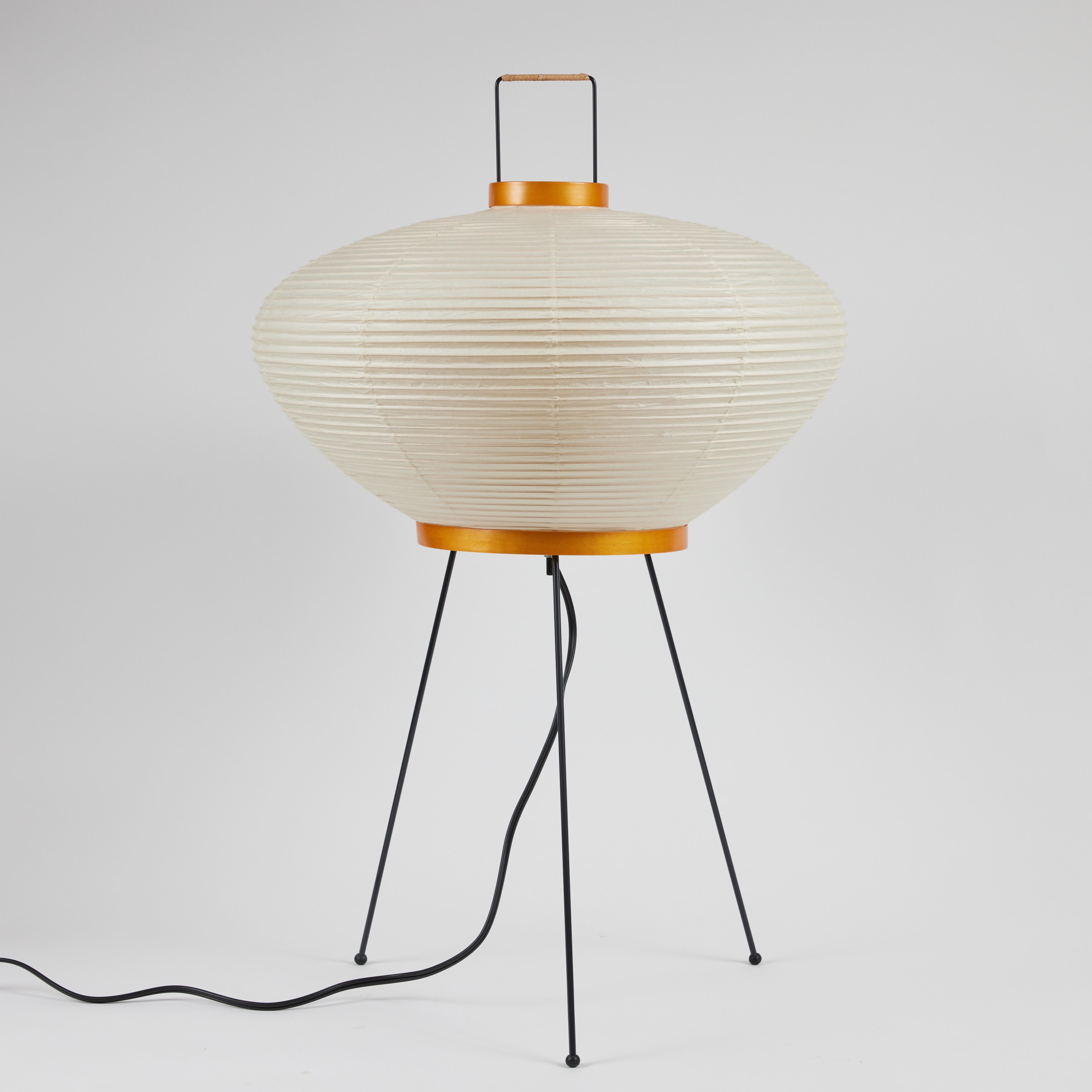 Lichtskulptur „Modell 9A“ von Isamu Noguchi, Isamu Noguchi im Angebot 6