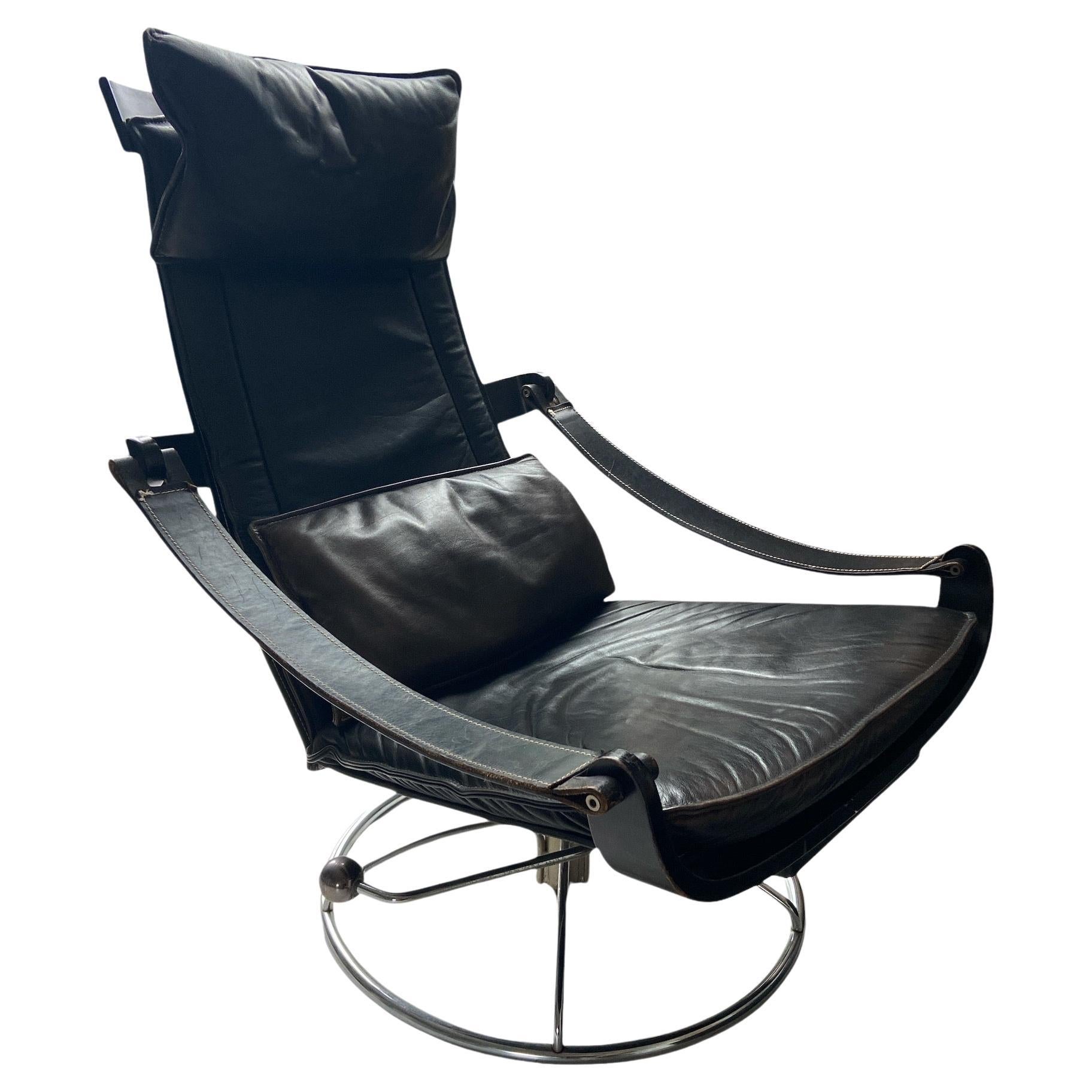 Ake Fribytter black leather swivel chair