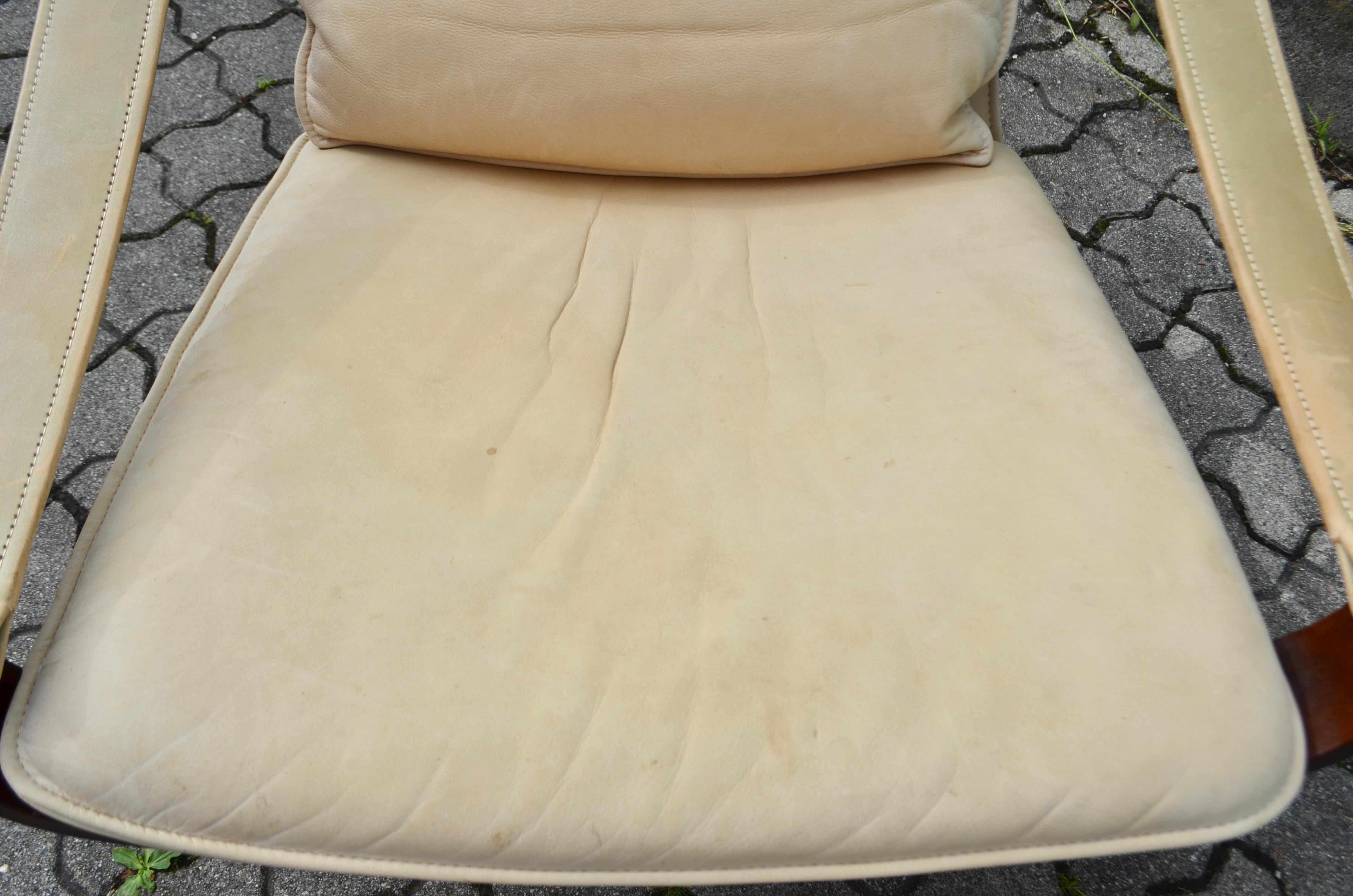 Ake Fribytter for NELO Sweden Swivel Leather Lounge Chair Cognac For Sale 1