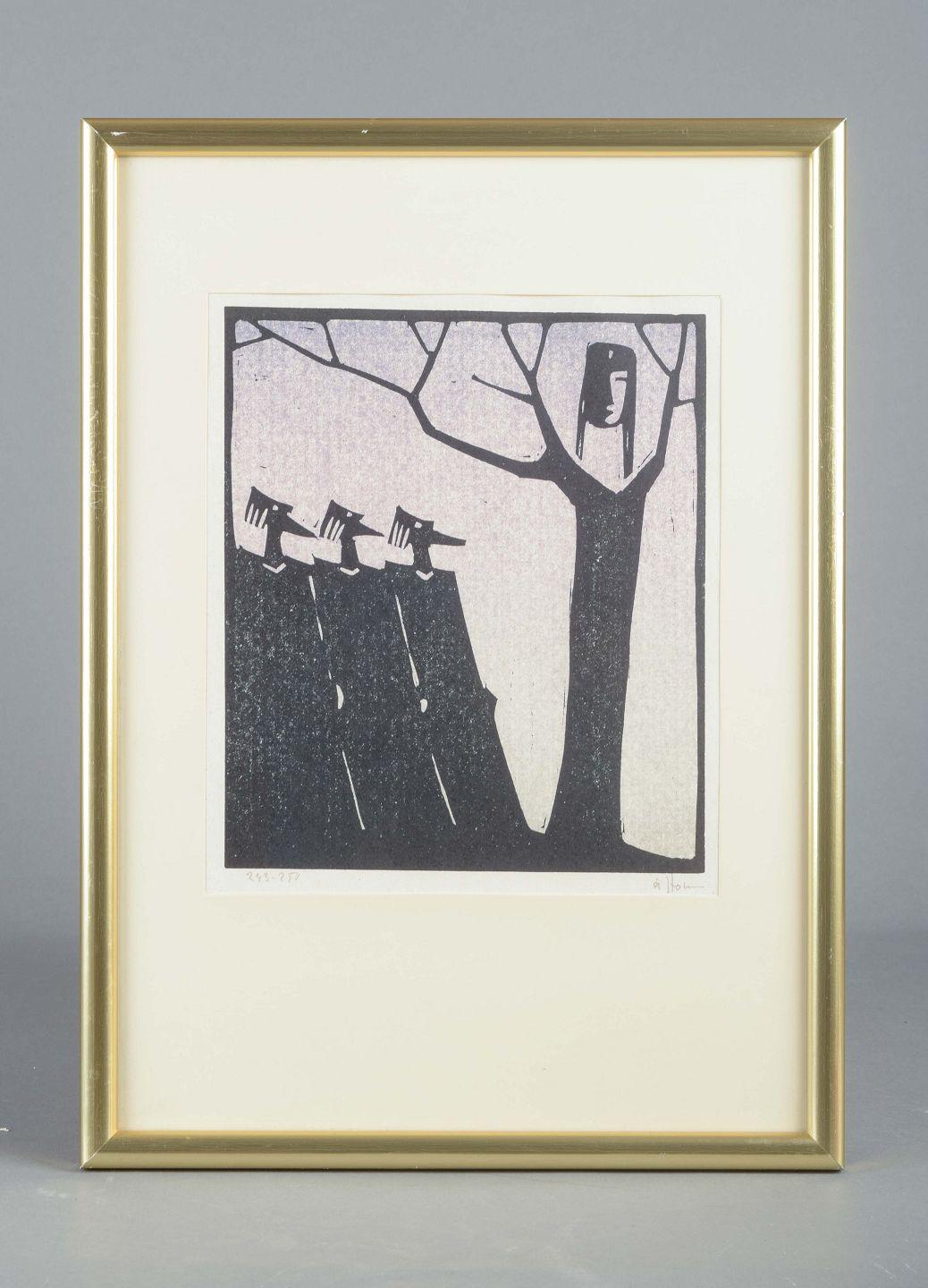 Åke Holm, Suède.
Gravure sur bois, Maria et les Rois mages, 1978.
Une œuvre graphique dramatique dans laquelle trois personnages stylisés - les Rois mages - s'approchent de Marie, représentée comme une figure emblématique intégrée dans la forme de