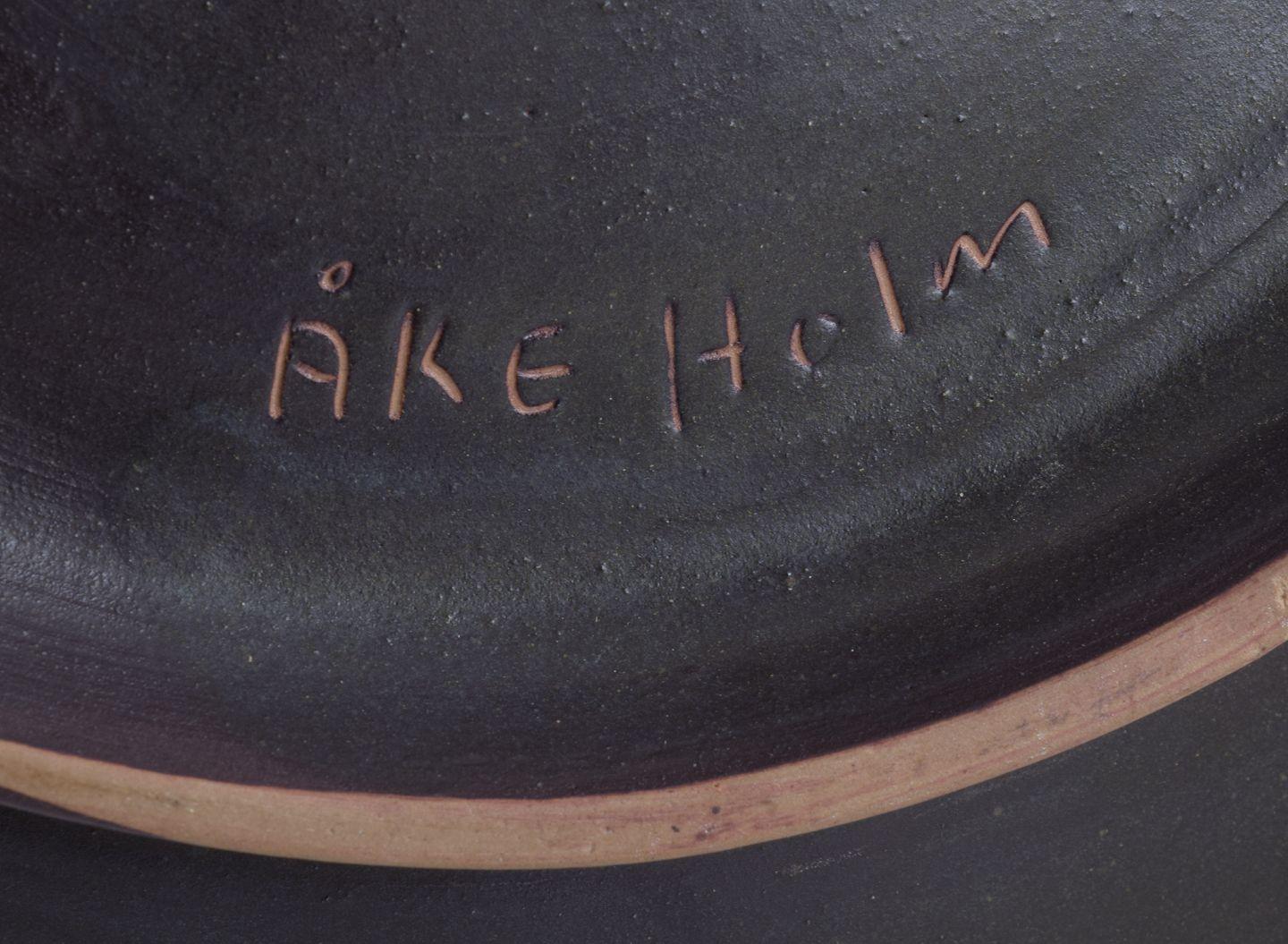 Mid-20th Century Åke Holm, Swedish ceramicist. Large ceramic dish with motif of Don Quixote. For Sale