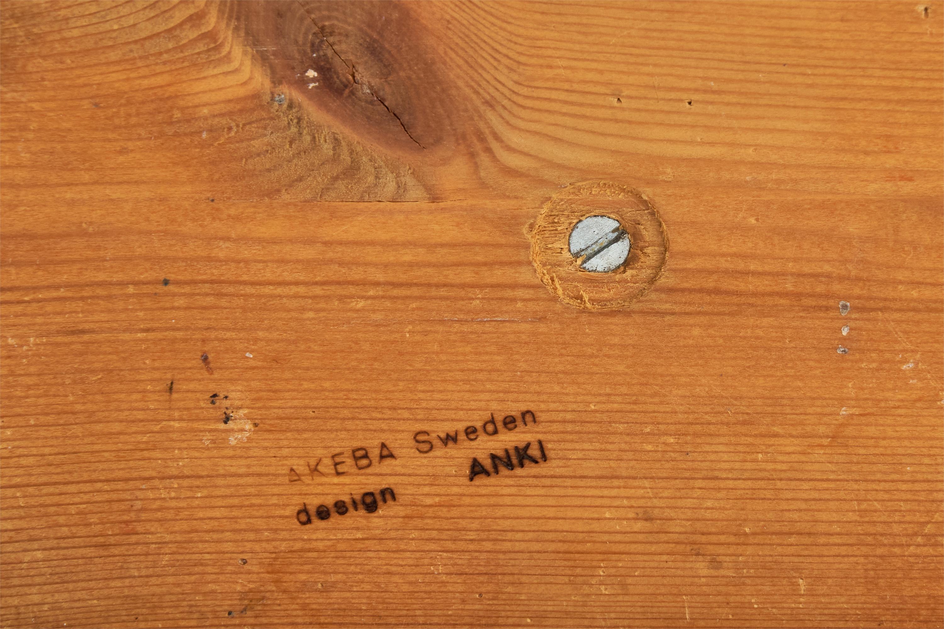 Ausziehbarer Akeba-Kandelaber, Kiefernholz, Schweden, 2000er Jahre (21. Jahrhundert und zeitgenössisch) im Angebot