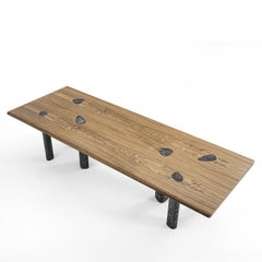 Akera Dining Table