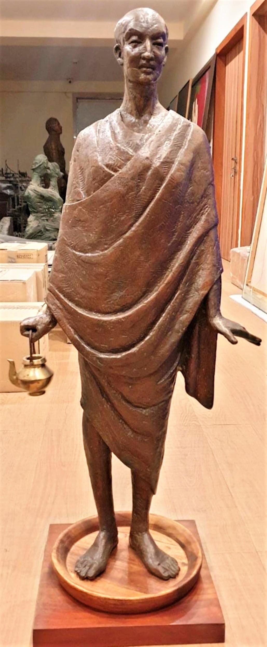 Iluminado, Figurativo, Bronce y Madera, Artista Indio 