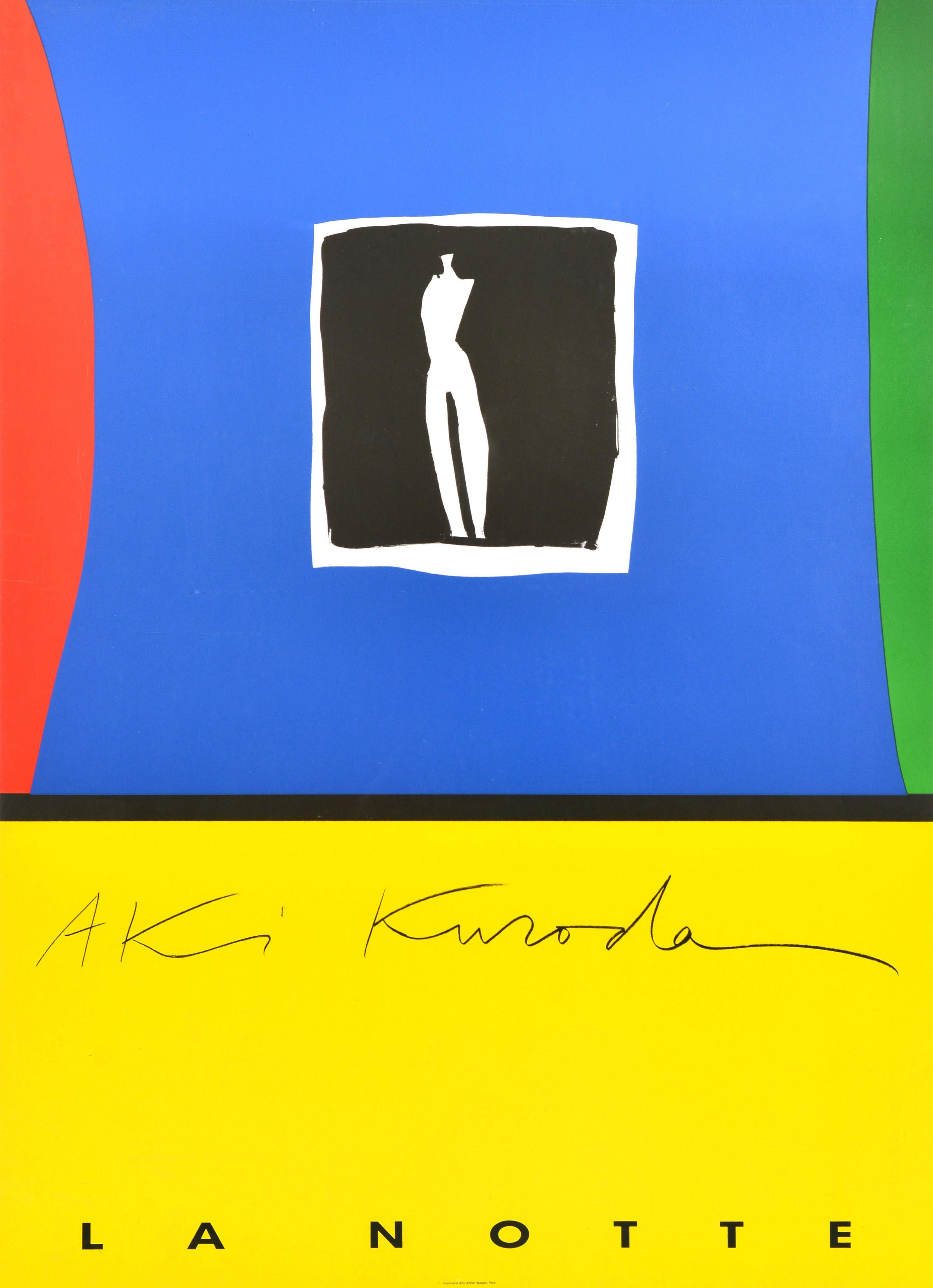Affiche vintage originale représentant La Notte / La Nuit de l'artiste peintre japonais Aki Kuroda (黒田 アキ Akihiko Kuroda 黒田 明比古 b.1944) présentant un dessin lumineux d'une silhouette blanche sur un carré noir sur un fond rouge, bleu, vert et jaune