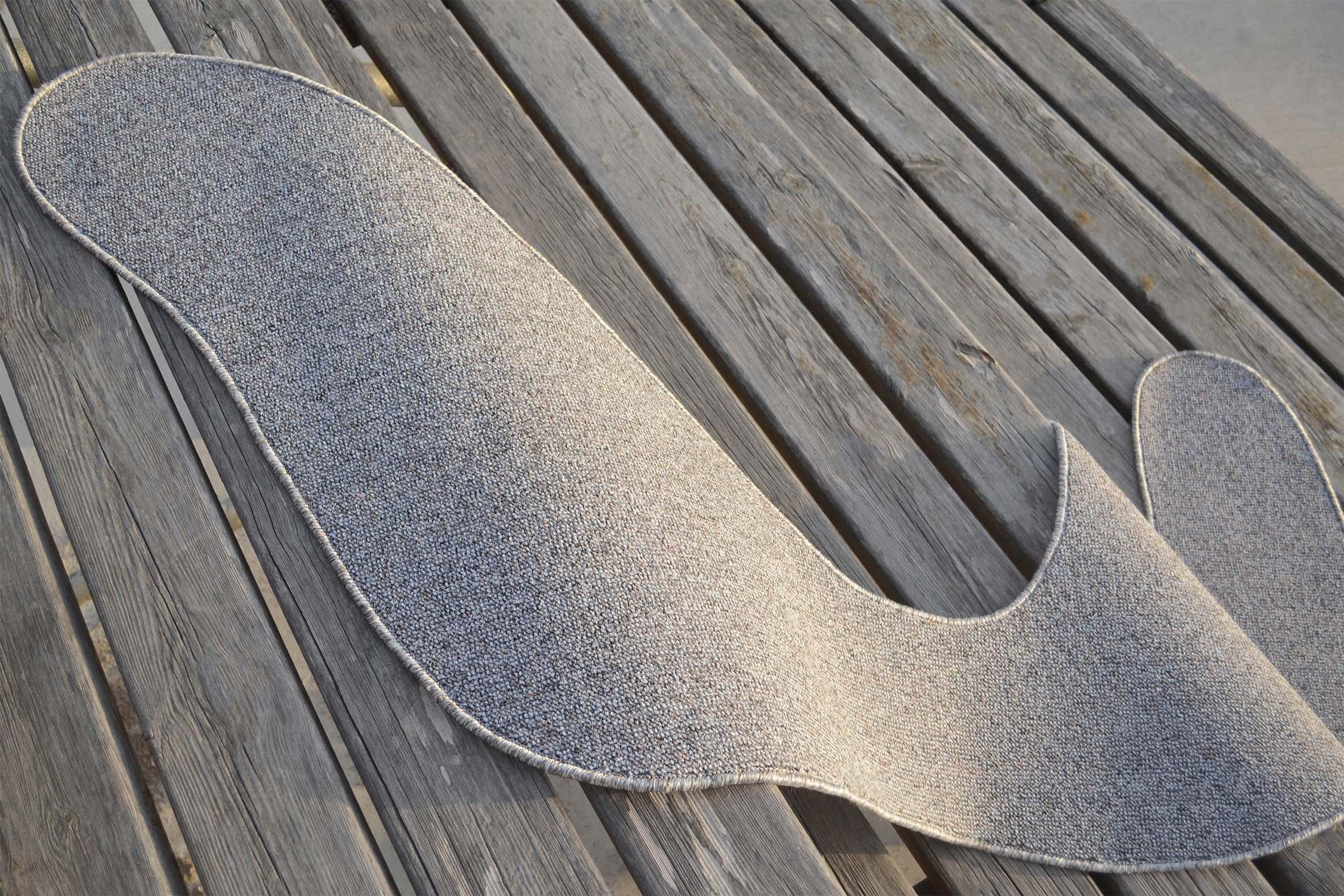 Aki Rug a by Studio Christinekalia For Sale 3