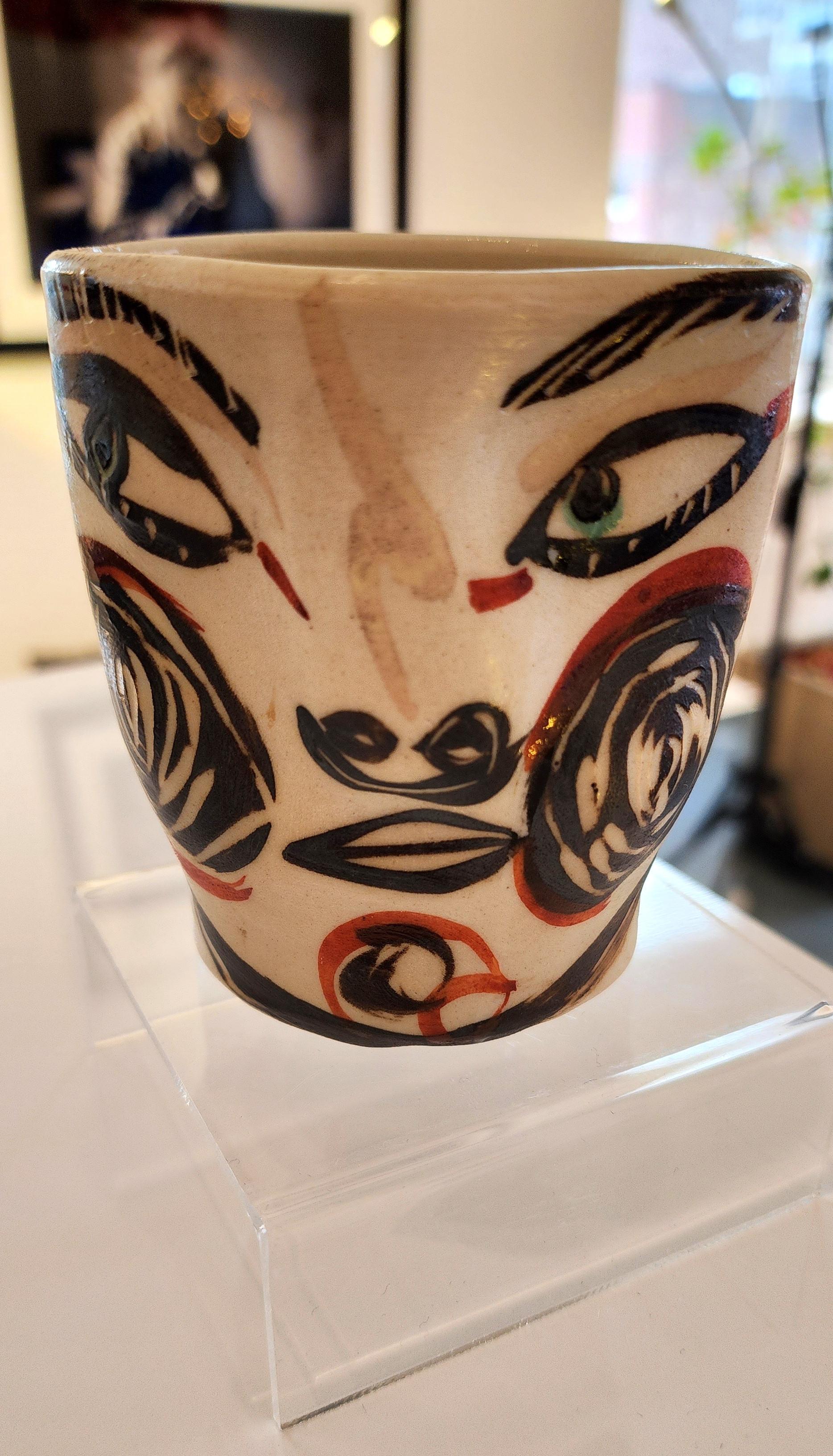 Cup with Face (Modern Ceramics) - Sculpture by Akio Takamori