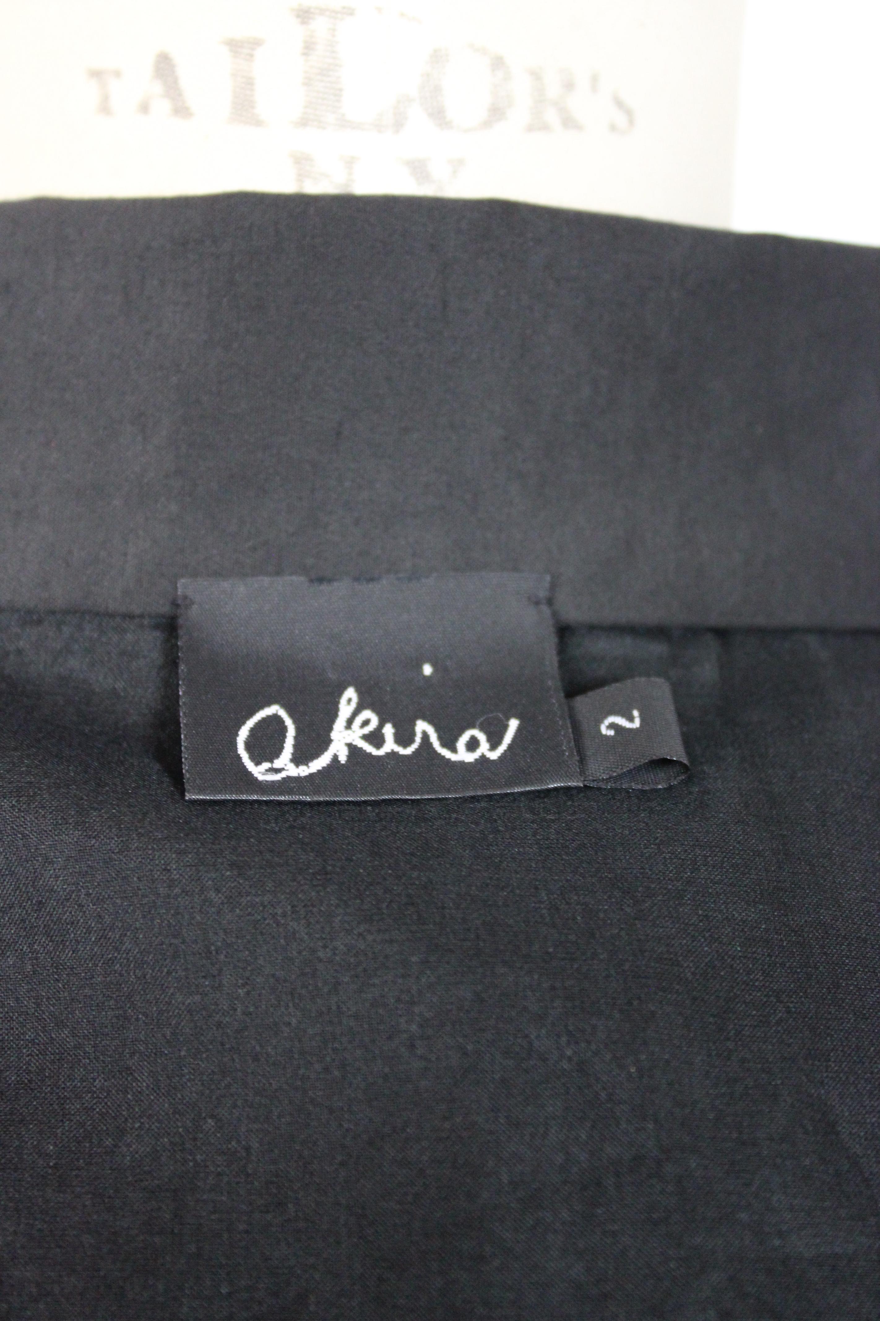 Akira Chaqueta Bolero Asimétrica de Seda Negra de Noche 3