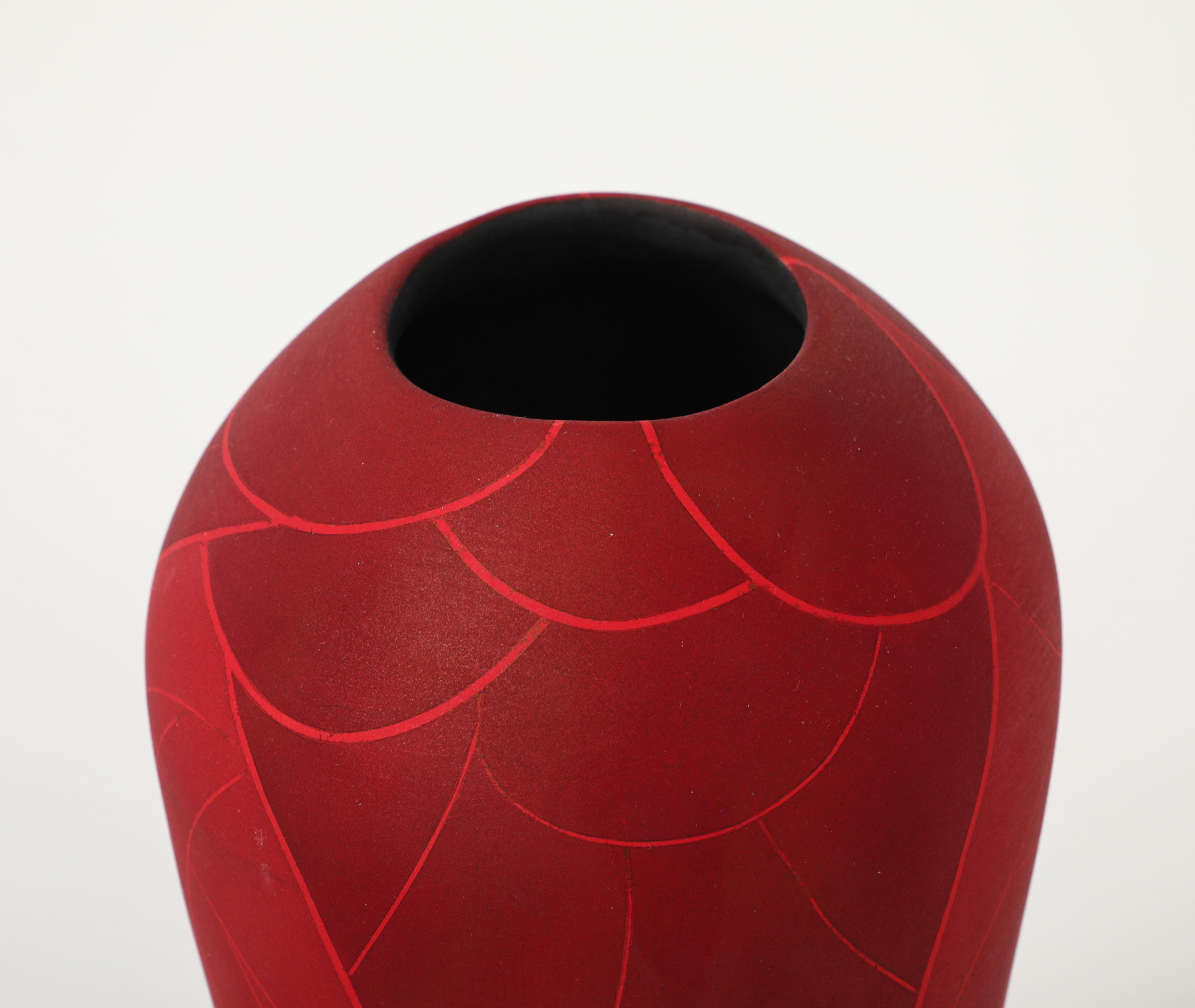 XXI secolo e contemporaneo Akira Yamada, Burning Red Vessel no. 3 (猩々緋彩器 no. 3), 2024 in vendita