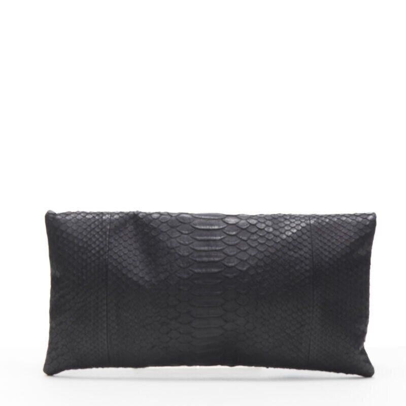 AKKESOIR black genuine scaled leather fold over rectangular clutch bag In Good Condition For Sale In Hong Kong, NT