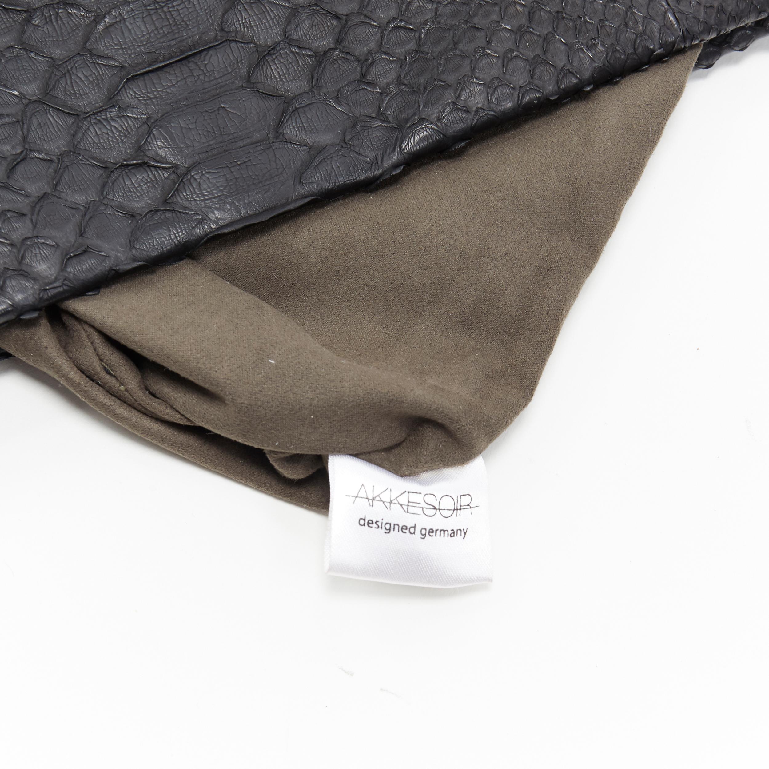 AKKESOIR black genuine scaled leather foldover rectangular clutch bag 2