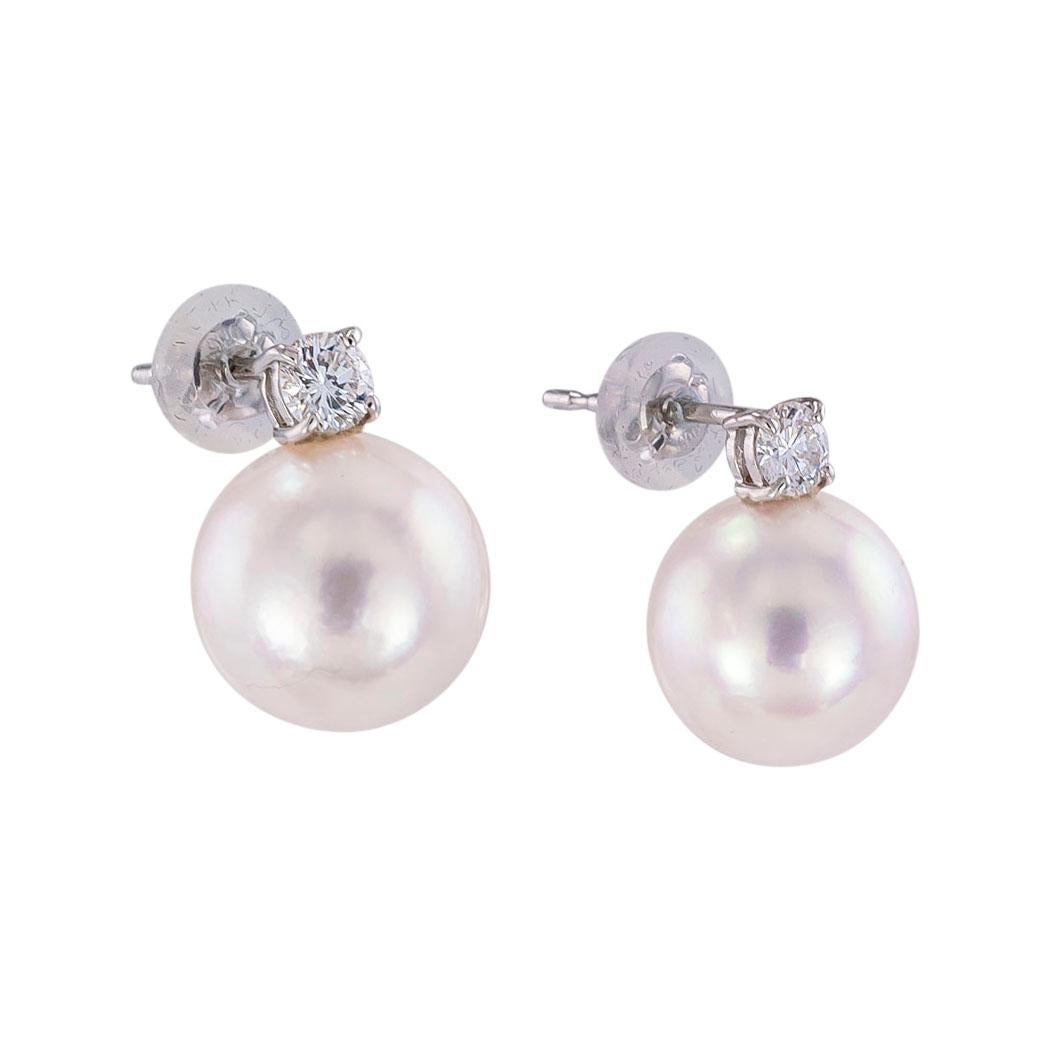 Akoya 8.7 mm cultured pearl diamond and platinum stud earrings.  Clear and concise information you want to know is listed below.  Contact us right away if you have additional questions.  We are here to connect you with beautiful and affordable