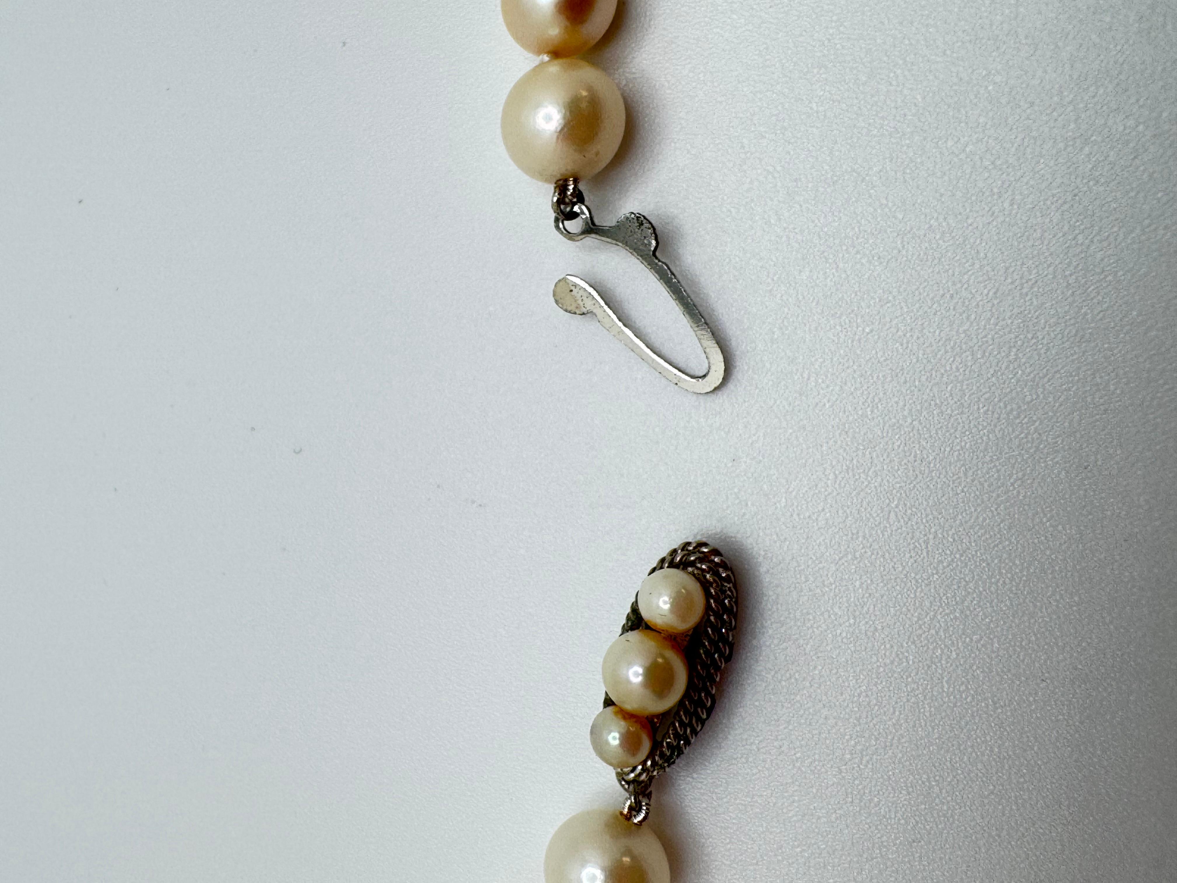 Akoya Cream Pearl Necklace in vendita 1