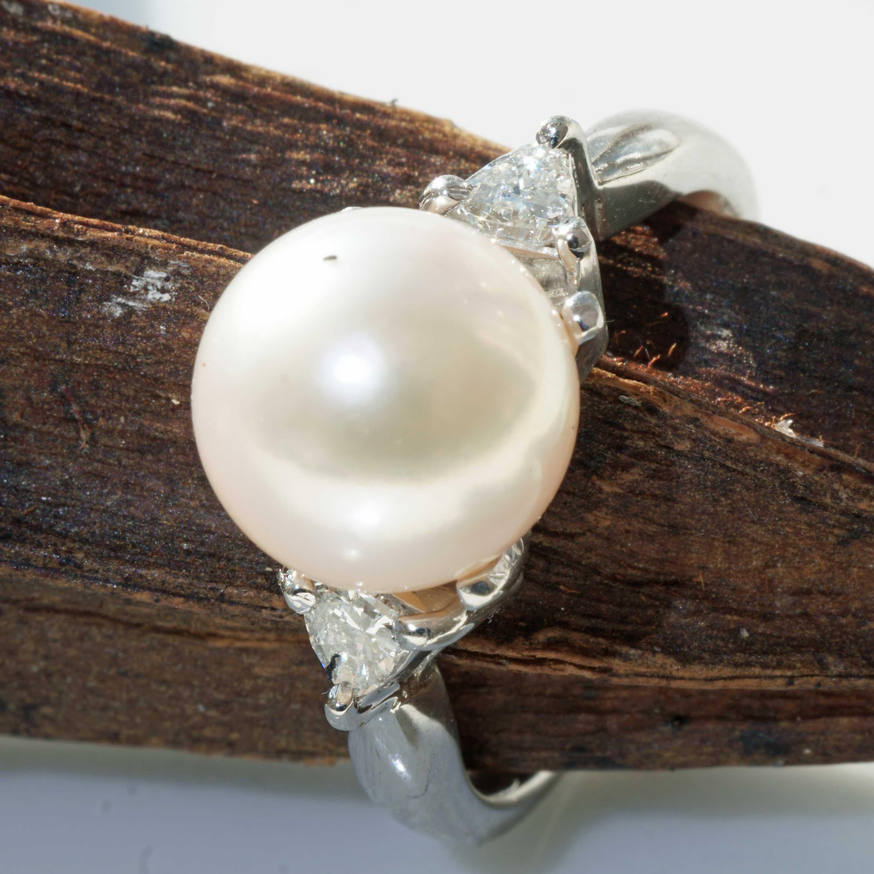 Perle de culture Akoya Bague brillante Platine 0.20 ct 9 mm AAA+ TW Loupeclean en vente 4
