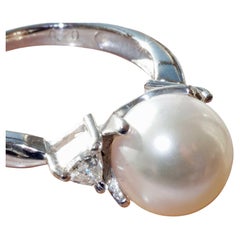 Akoya cultured Pearl Brilliant Ring Platinum 0.20 ct 9 mm AAA+ TW Loupeclean