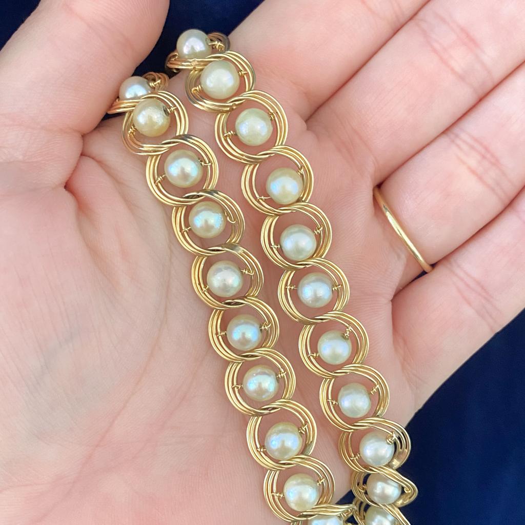 Akoya Cultured Pearl Handmade Necklace in 14K Yellow Gold, 17.5 Inches In Excellent Condition For Sale In Austin, TX