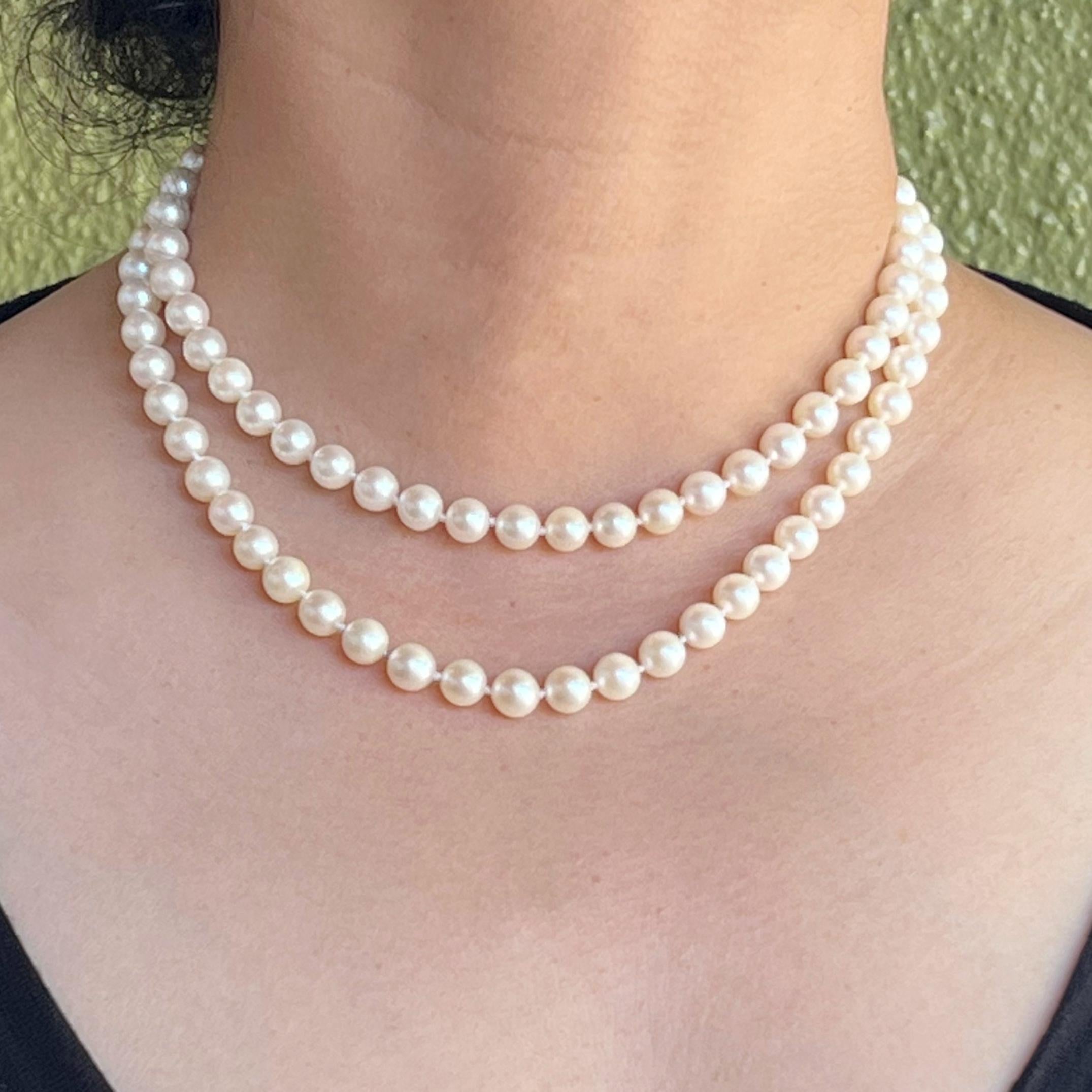 Akoya-Halskette mit umwandelbarem Verschluss, japanische weiße Perle 14 Karat und Opal im Angebot 2