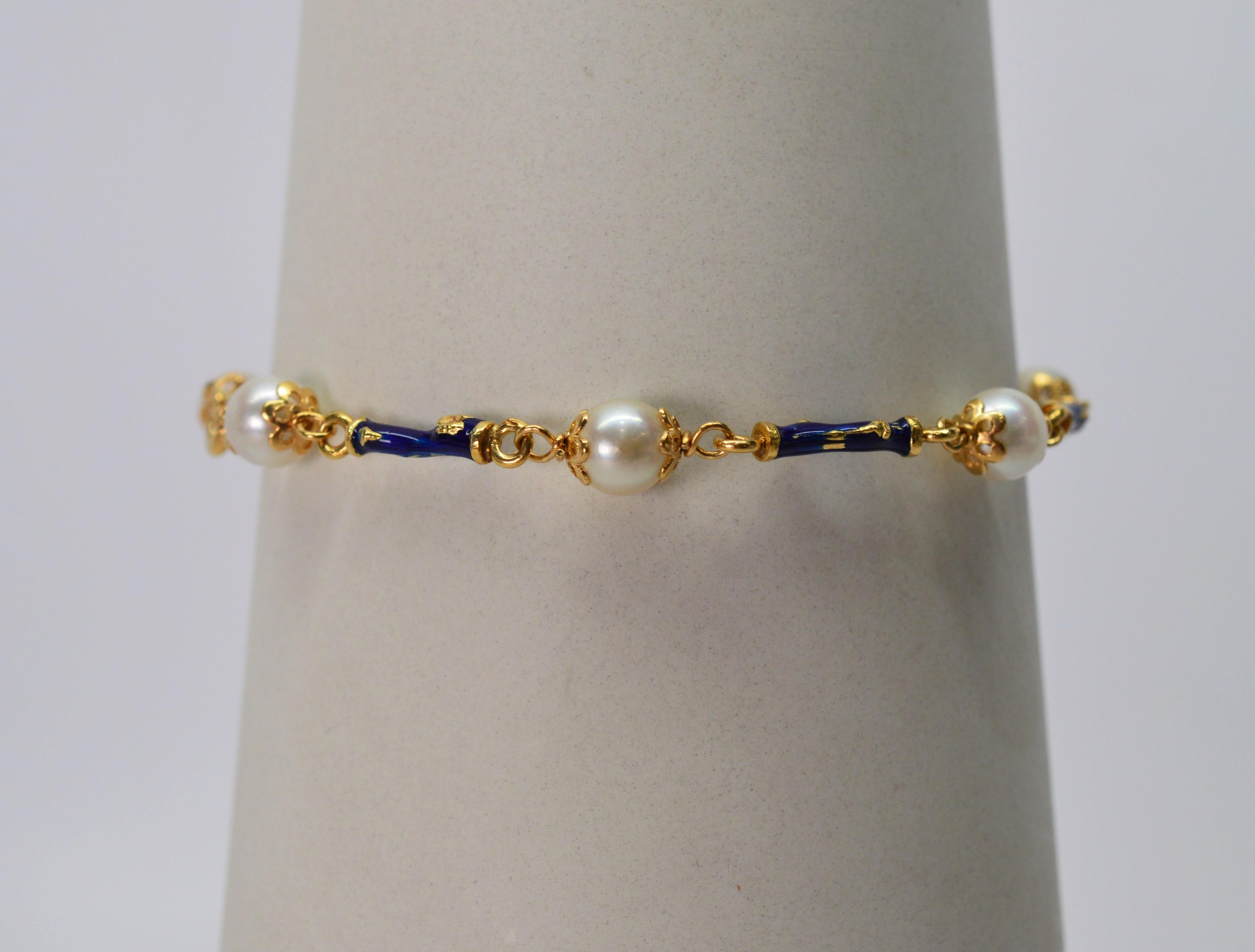 Women's Akoya Pearl Blue Enamel Yellow Gold Link Bracelet