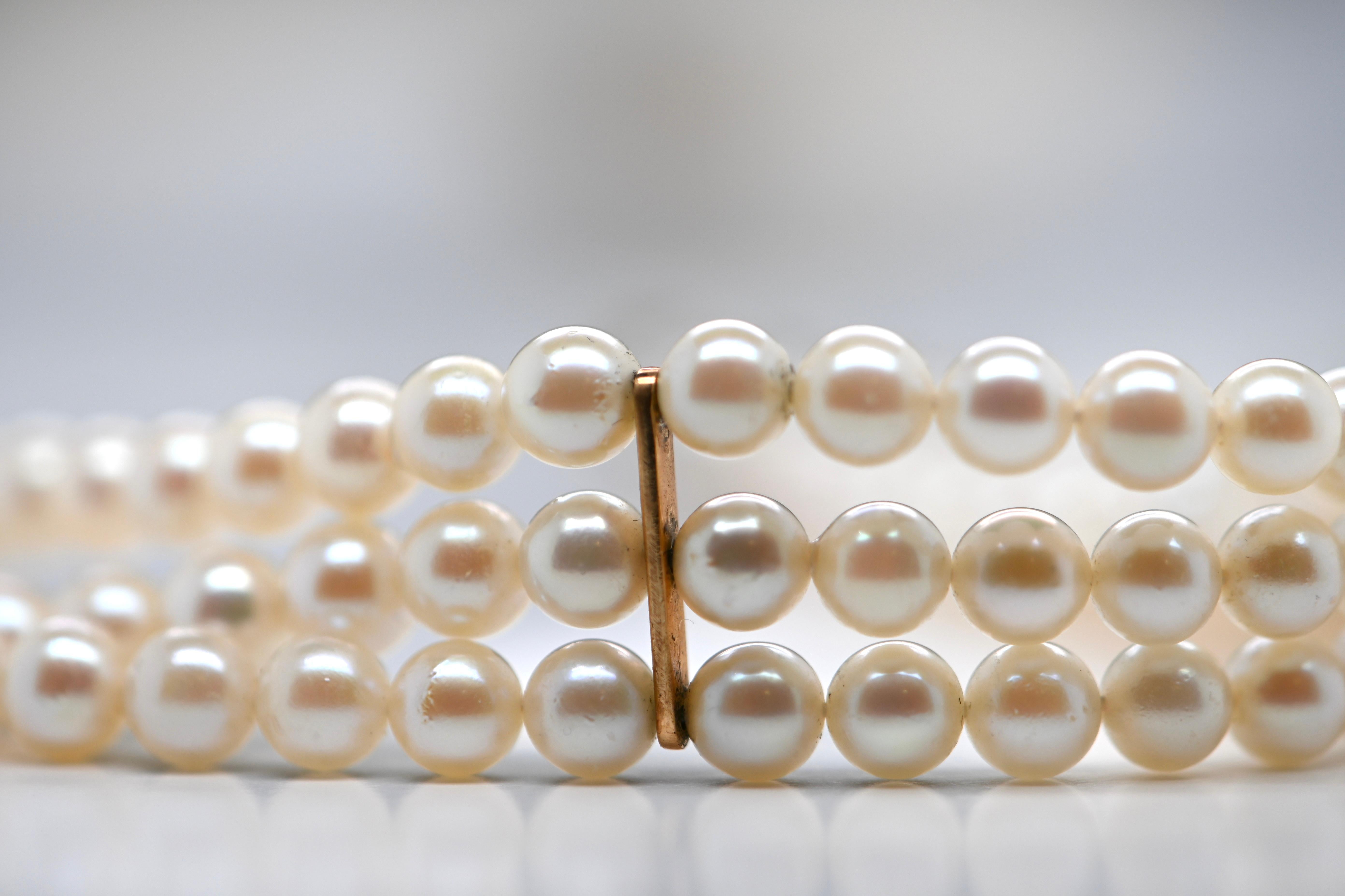 Akoya Pearl Bracelet with Turquoise and Yellow Gold 18 Karat For Sale 3