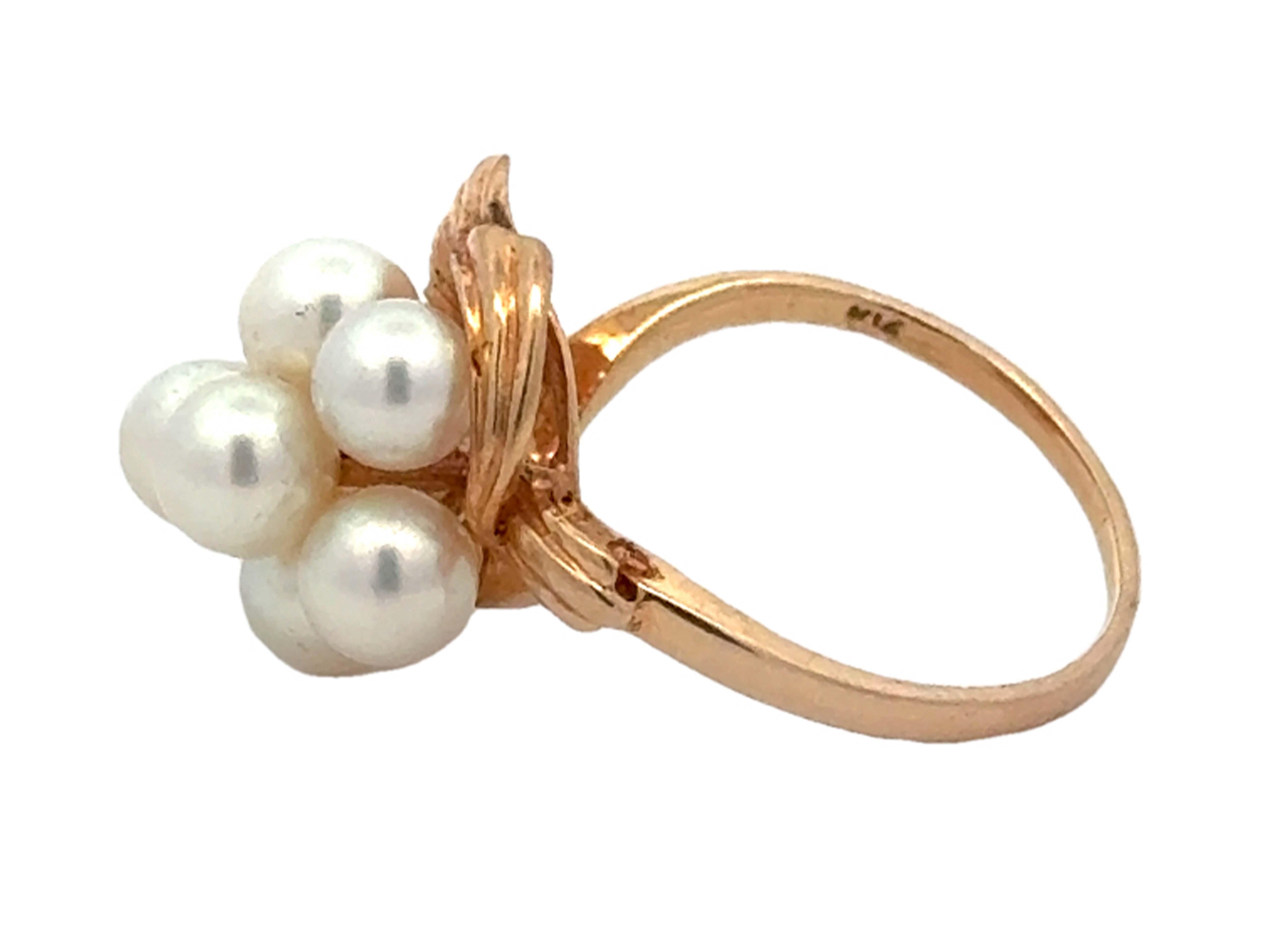 Akoya, bague à feuilles en grappe de perles en or jaune 14 carats Pour femmes en vente