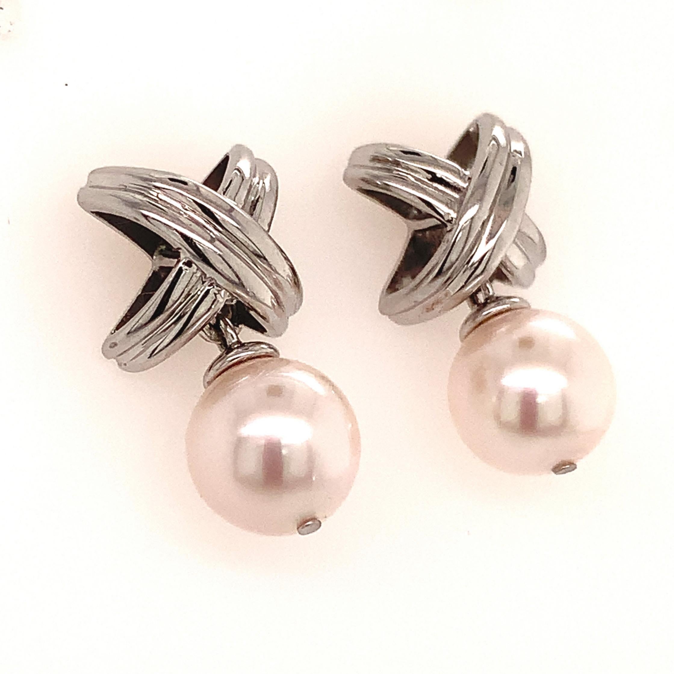 Fine Quality Akoya Pearl Dangle Earrings 14k Gold 8.25 mm 0.75