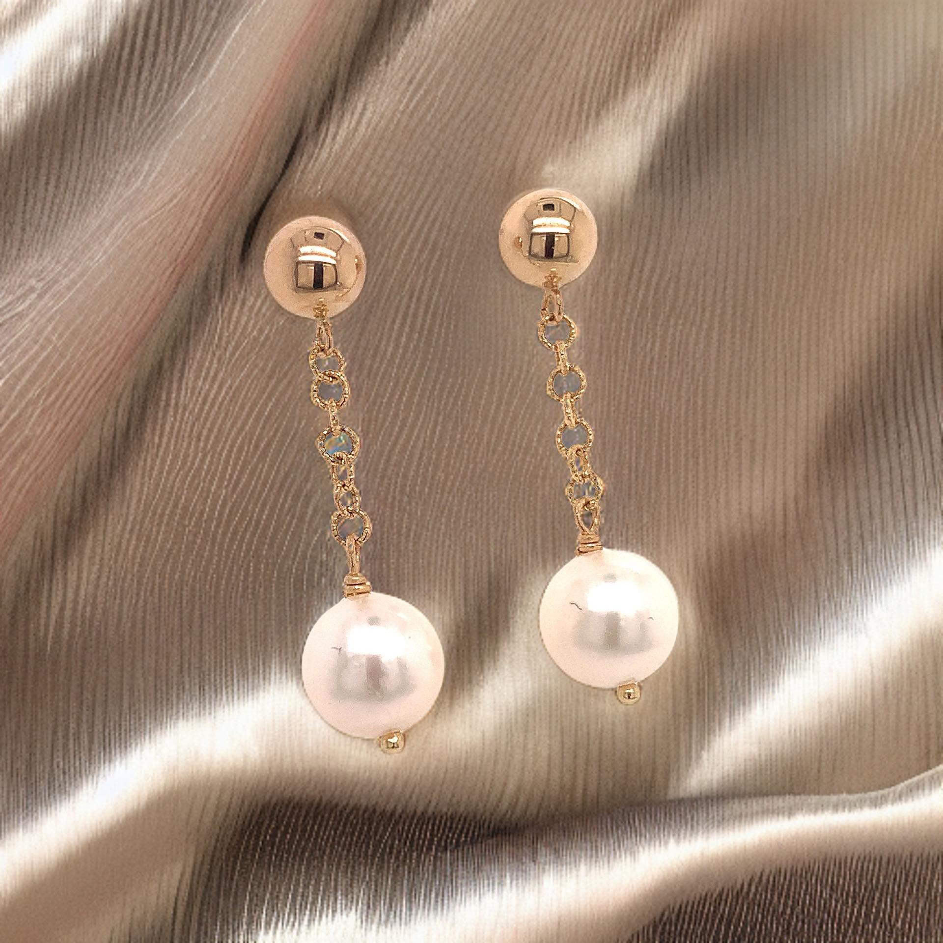 Akoya Pearl Dangle Earrings 14k Gold Certified In New Condition For Sale In Brooklyn, NY