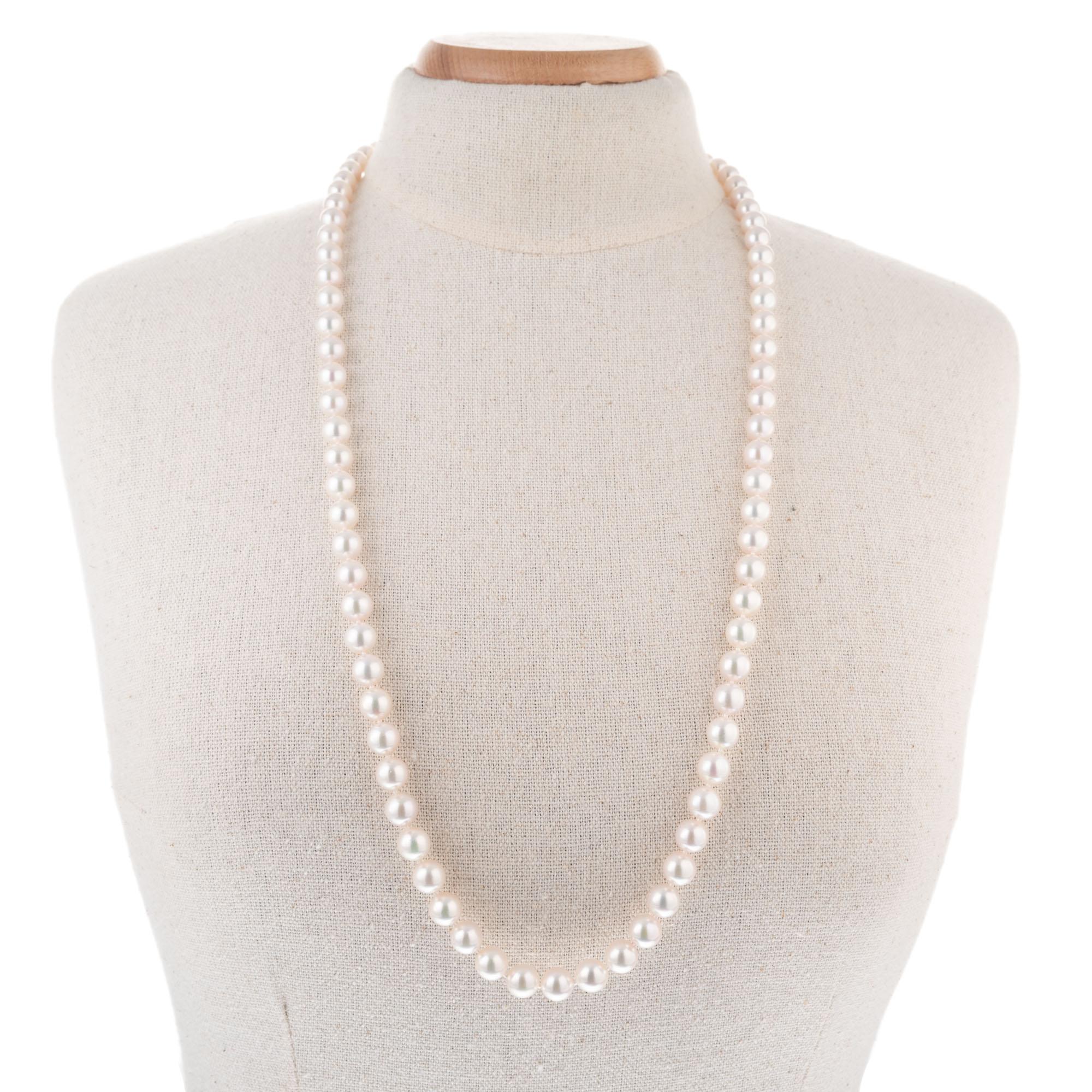 Round Cut Akoya Pearl Diamond Gold Necklace For Sale