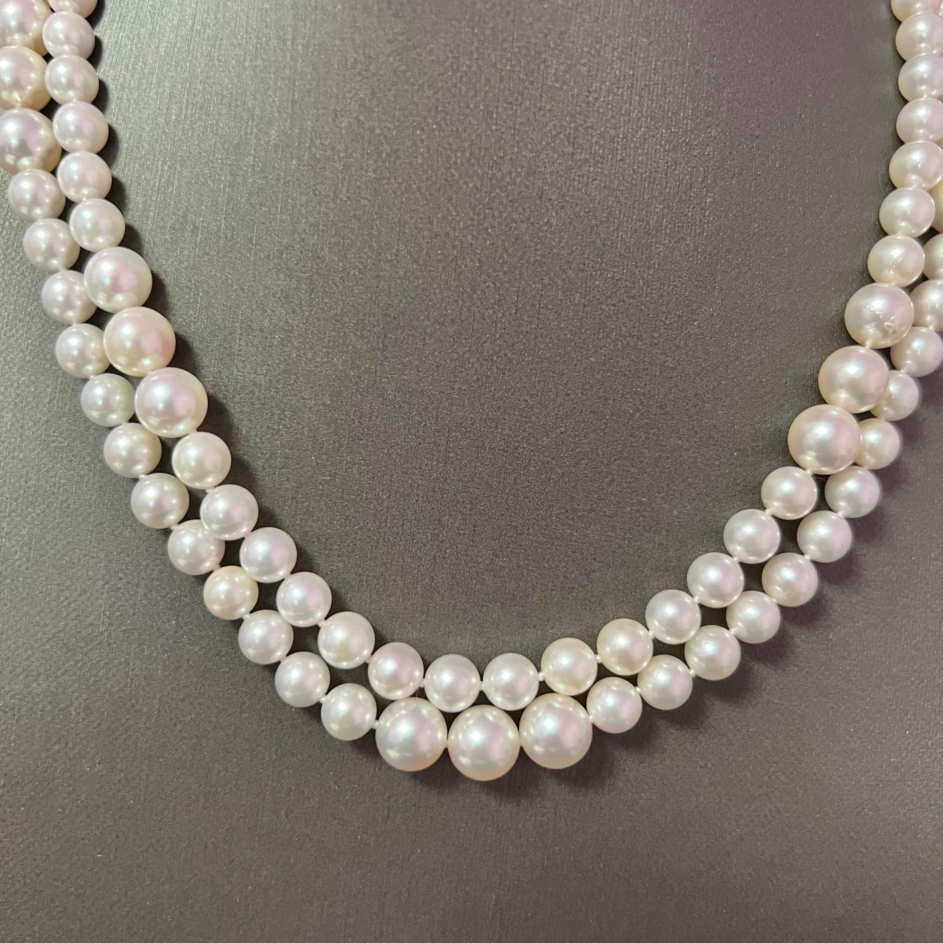 Taille brillant Collier Akoya en or 14 carats avec perles et diamants, certifié TCW 0,66 carat en vente