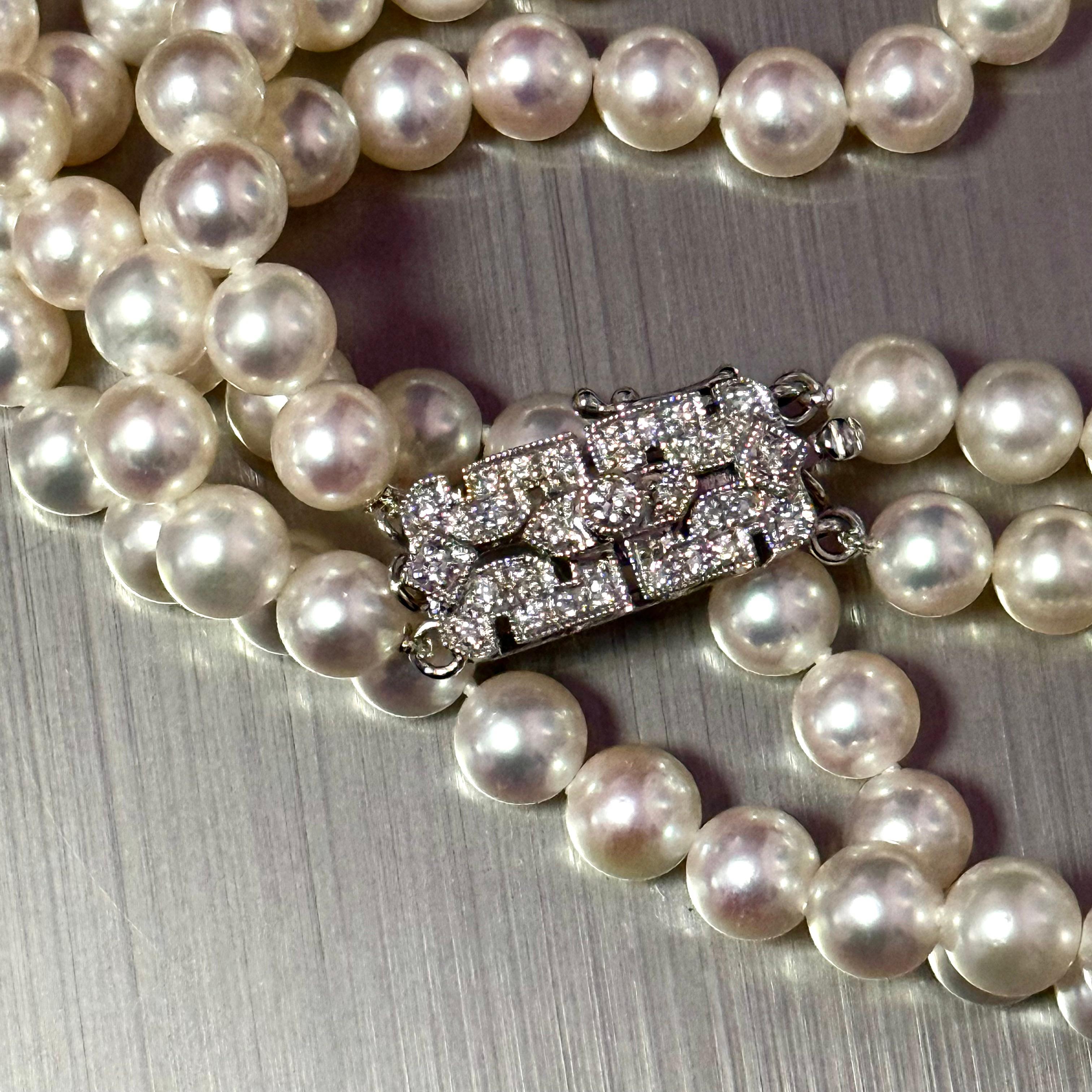 Collana di diamanti con perle Akoya da 17