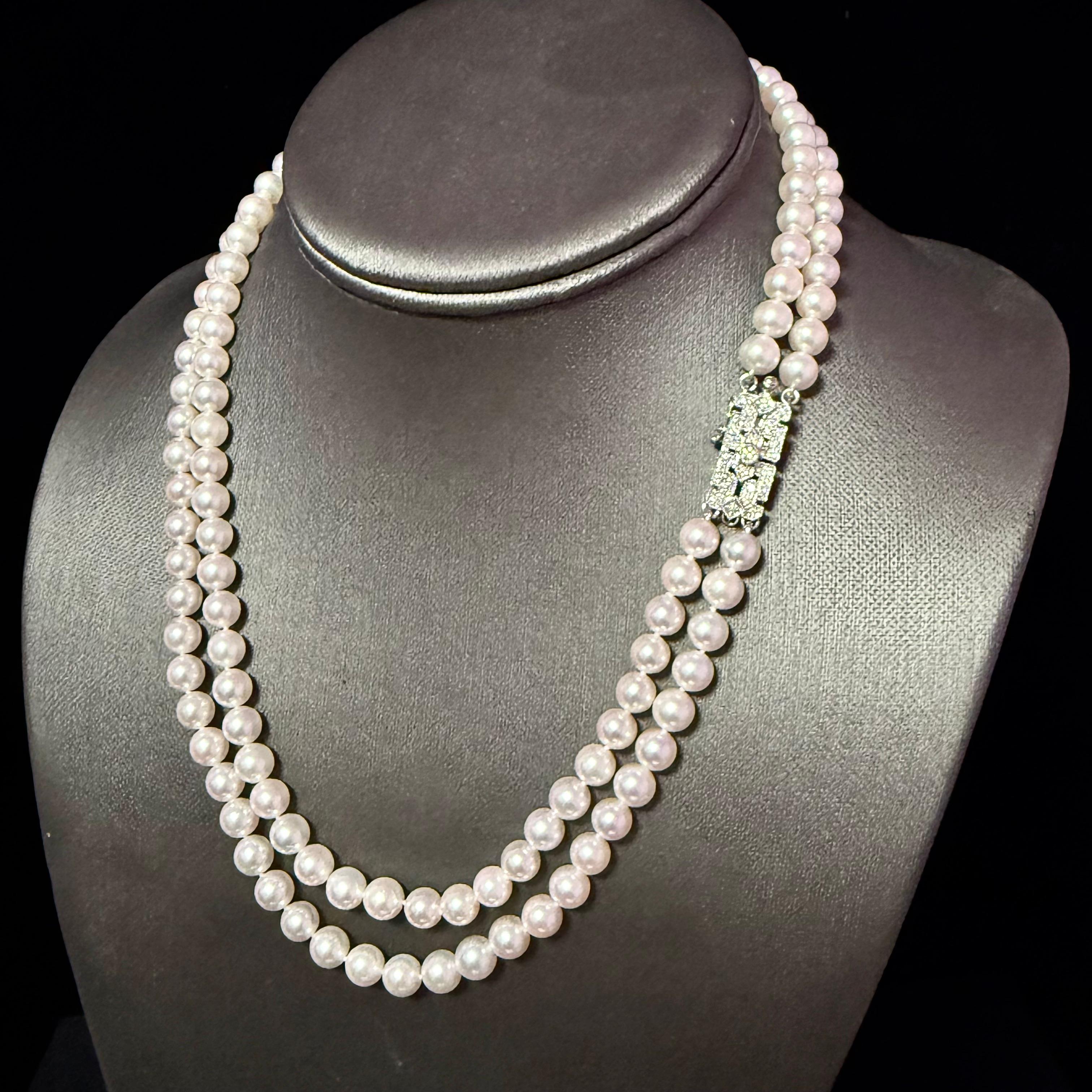 Collana di diamanti con perle Akoya da 17