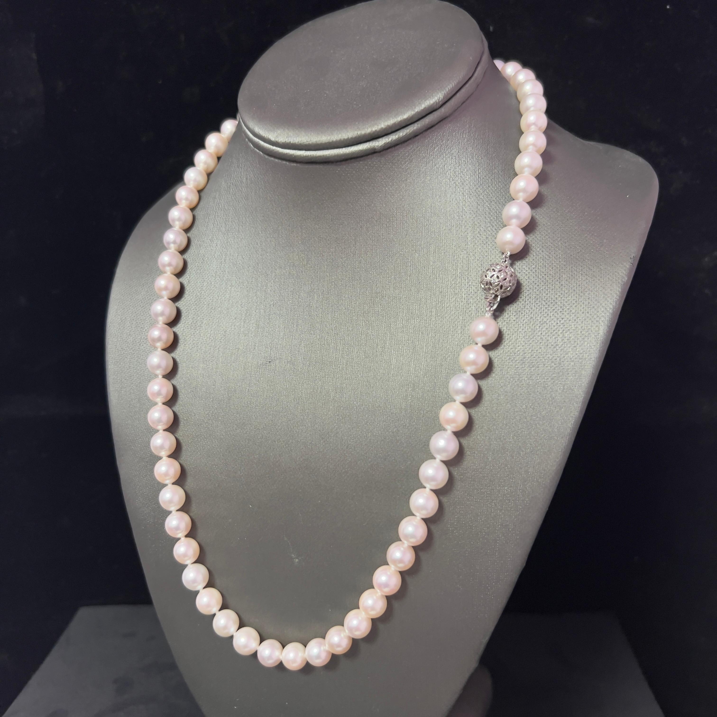 Fine Quality 8.5-8 mm Japanese Akoya Pearl Diamond Necklace with 22