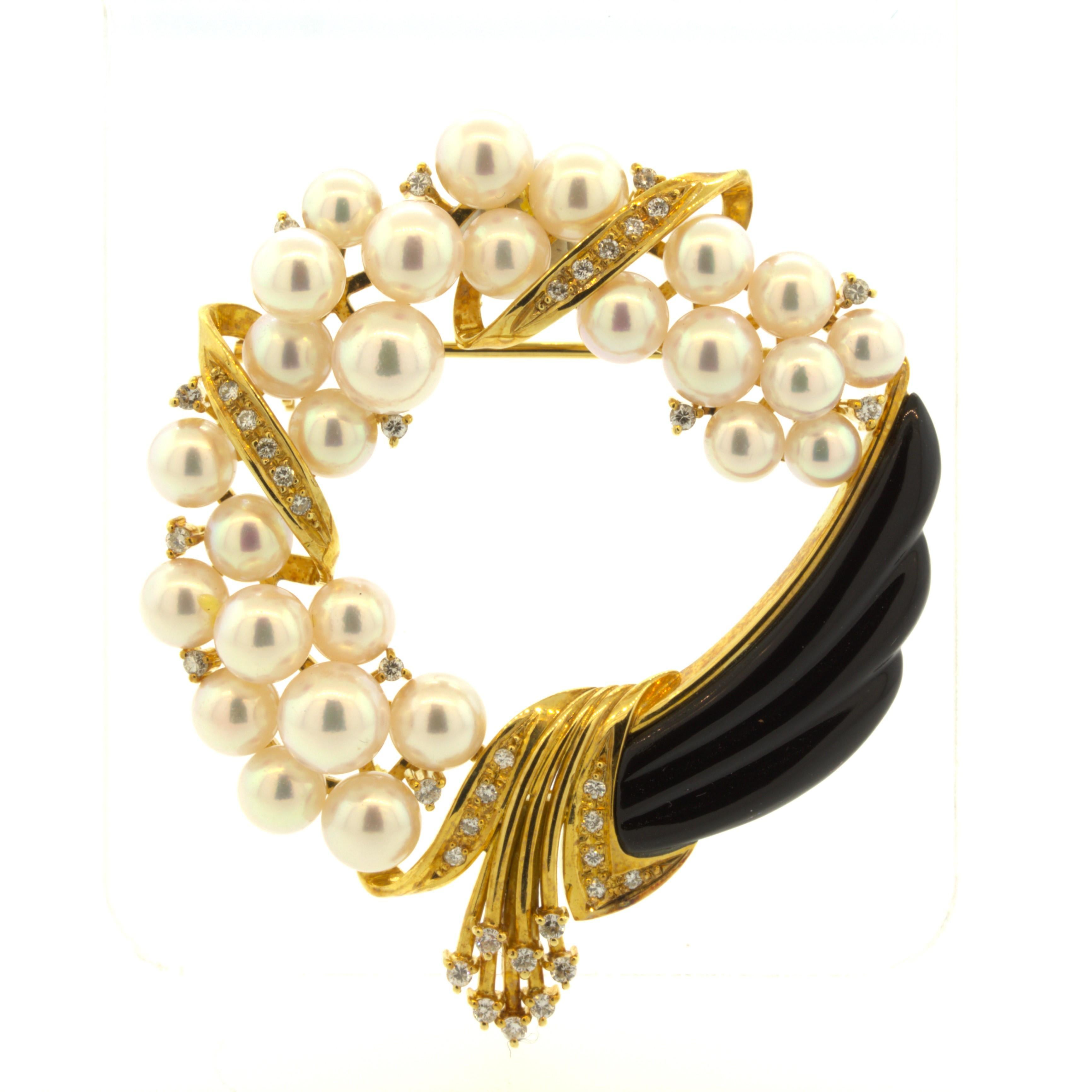 Round Cut Akoya Pearl Diamond Onyx 18k Yellow Gold Wreath Brooch For Sale