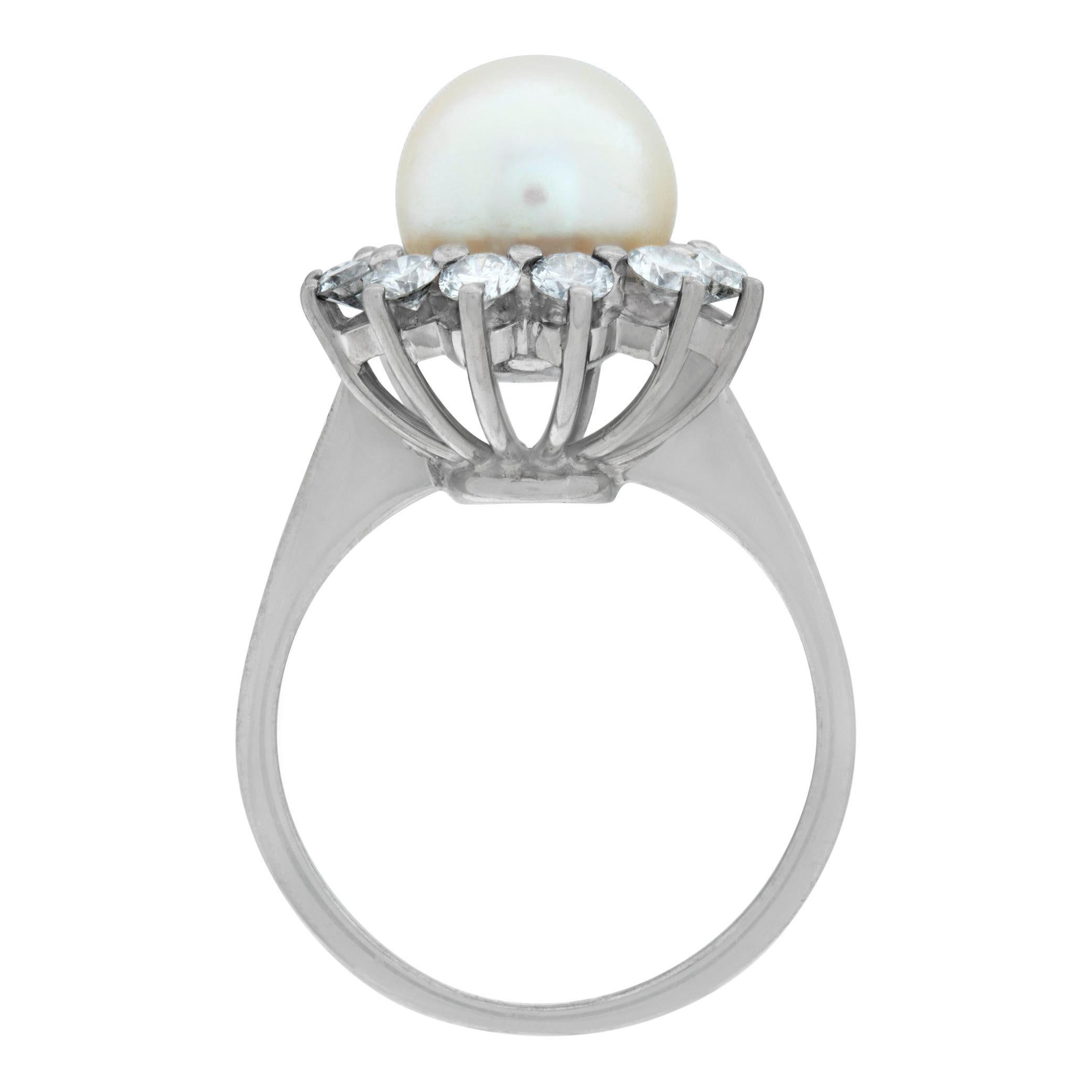 Bague Akoya en or blanc 18 carats, perles et diamants Pour femmes en vente