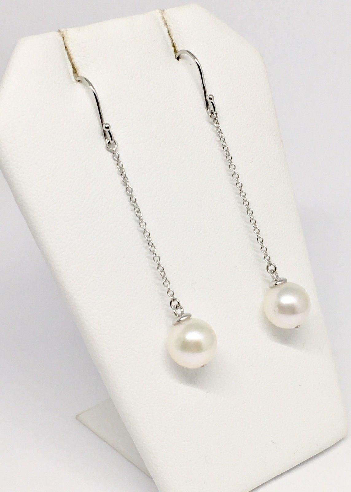 Moderno Orecchini con perle Akoya in oro 14 carati per donna certificati in vendita