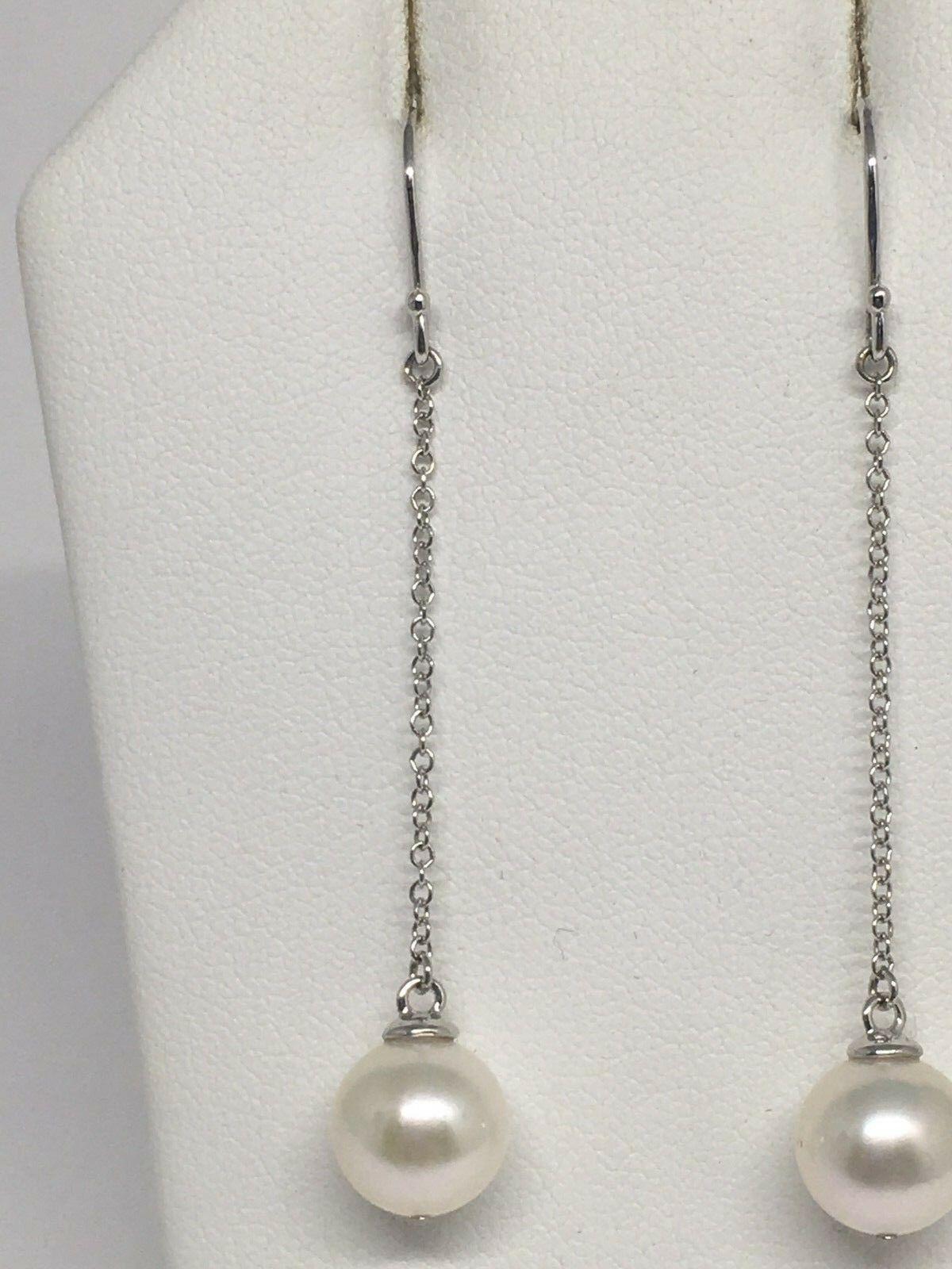 Orecchini con perle Akoya in oro 14 carati per donna certificati in vendita 2