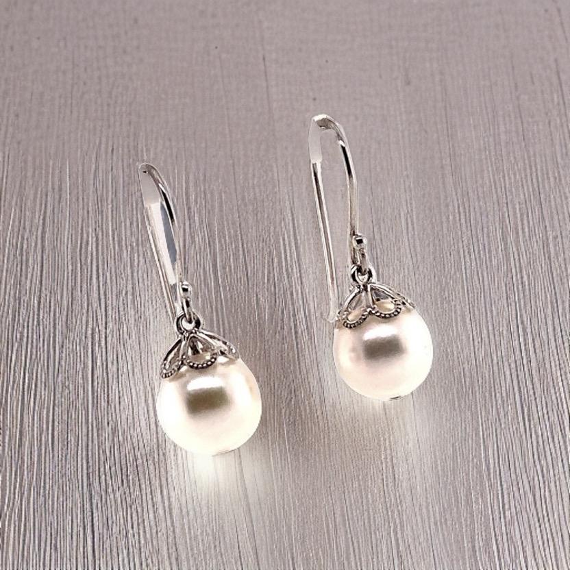 Orecchini di perle Akoya in oro bianco 14 kt certificato in vendita 8