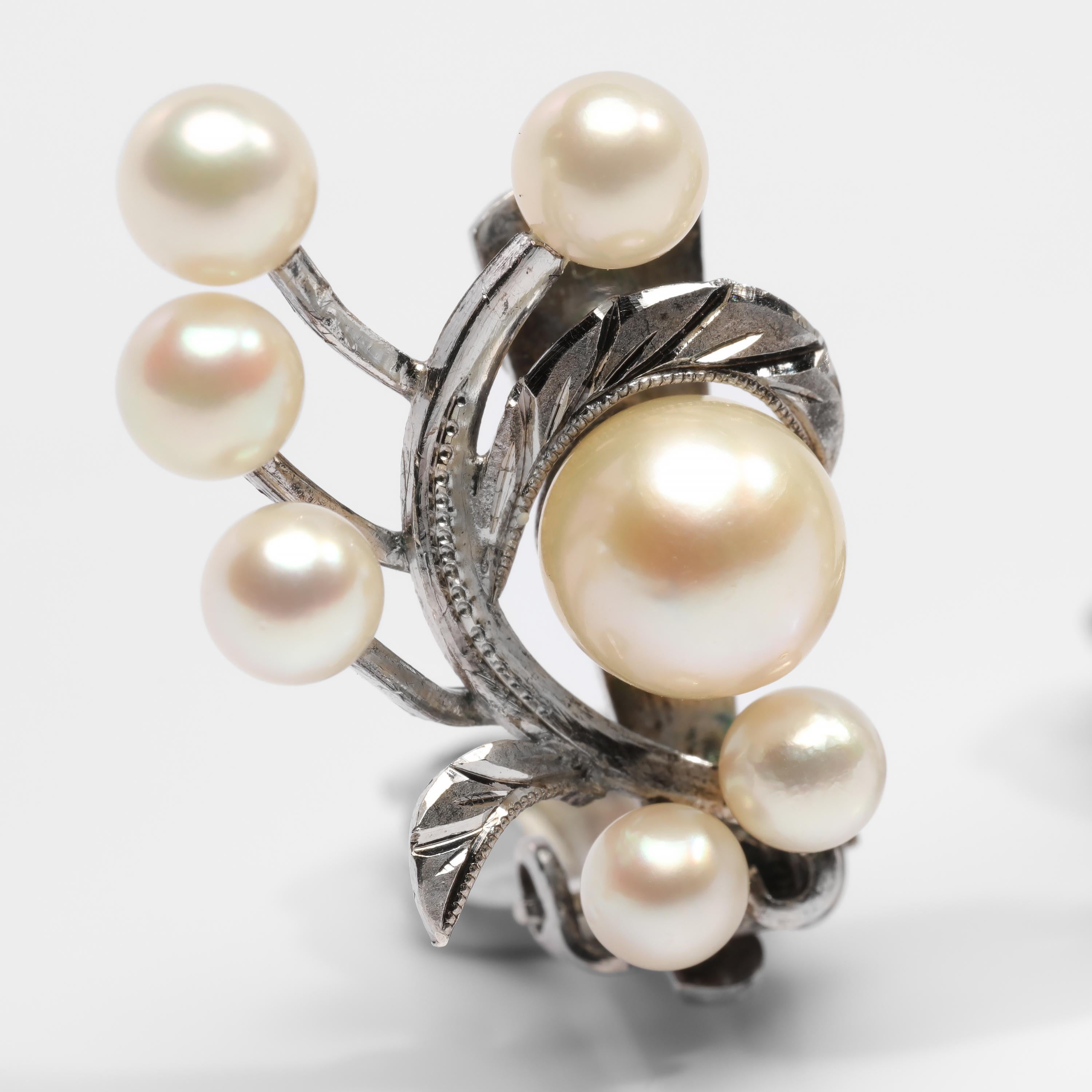Akoya Pearl Earrings Gump's Midcentury In Excellent Condition In Southbury, CT