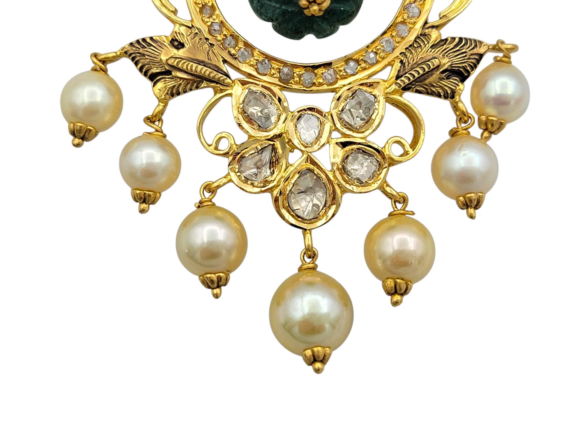 Perlina Orecchini Chandelier con Perle Akoya, Smeraldi e Diamanti in Oro Giallo 22 Carati in vendita