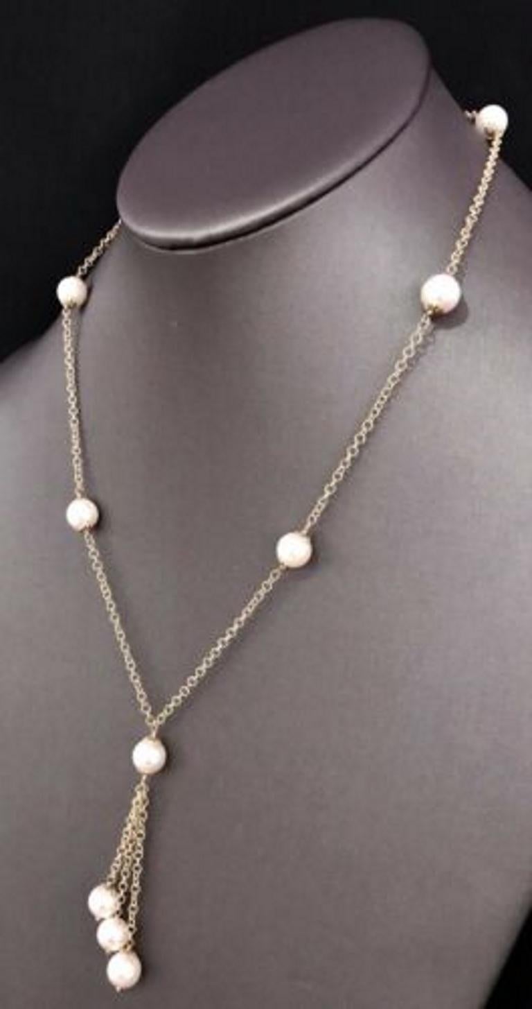 Round Cut Akoya Pearl Necklace 14 Karat Gold Women Certified For Sale