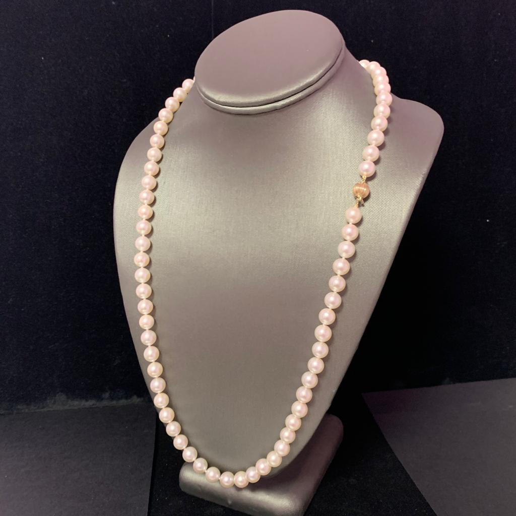 Women's Akoya Pearl Necklace 14 Karat Yellow Gold Certified For Sale